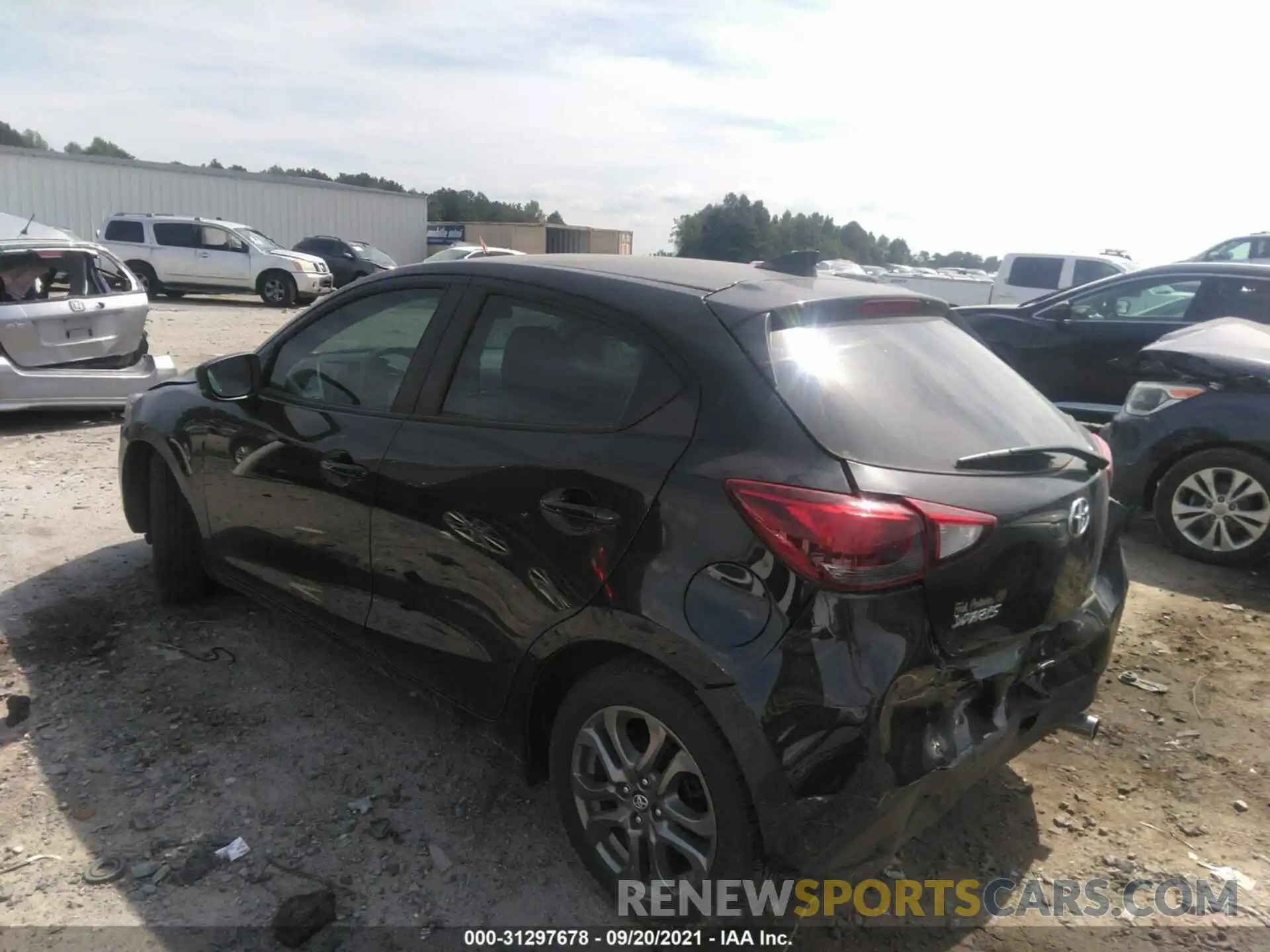 3 Photograph of a damaged car 3MYDLBJV9LY707866 TOYOTA YARIS HATCHBACK 2020