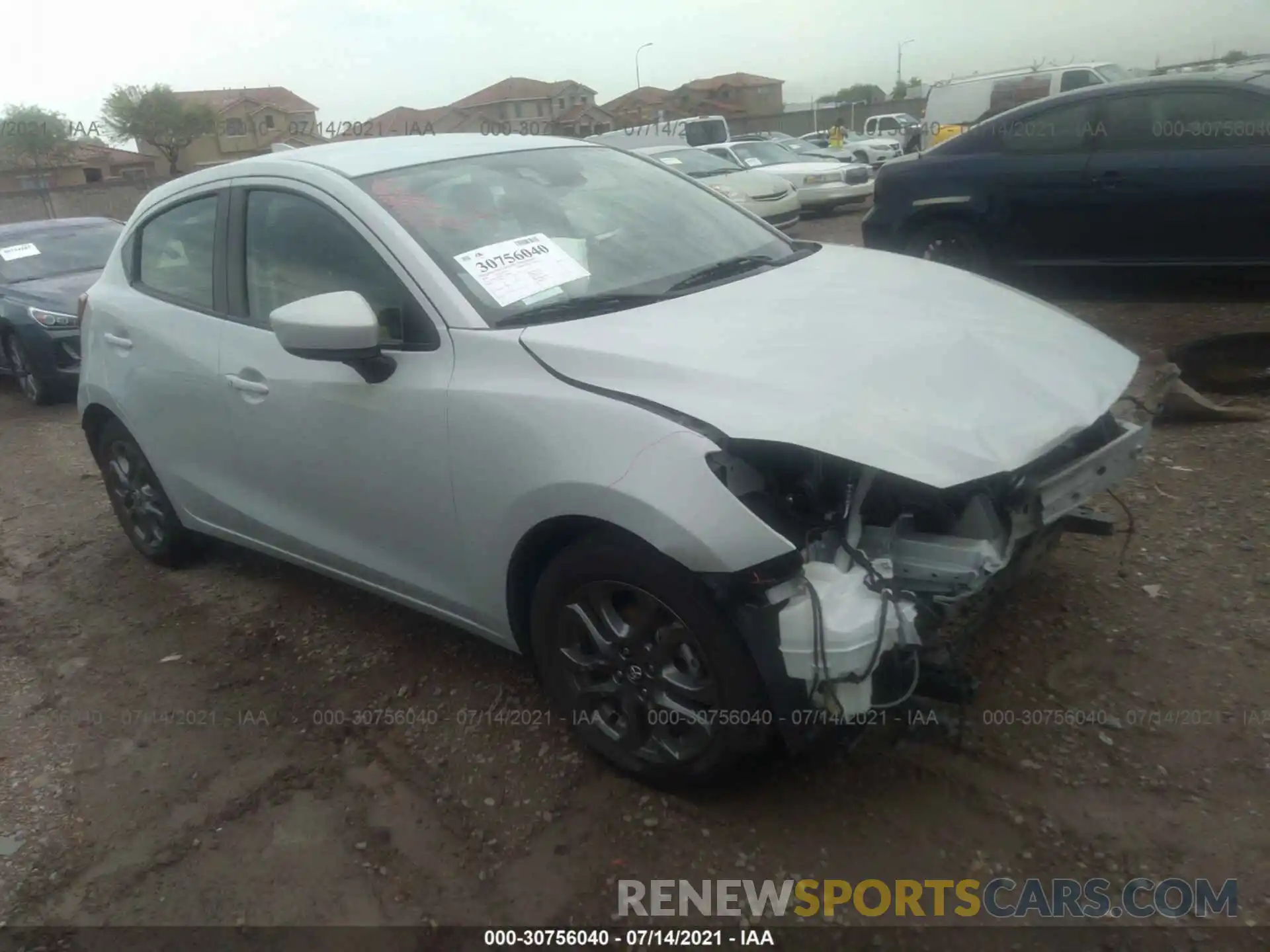 1 Photograph of a damaged car 3MYDLBJVXLY704460 TOYOTA YARIS HATCHBACK 2020