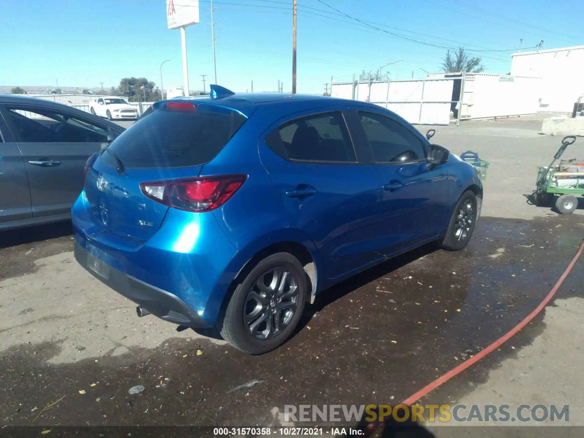 4 Photograph of a damaged car 3MYDLBJVXLY706886 TOYOTA YARIS HATCHBACK 2020