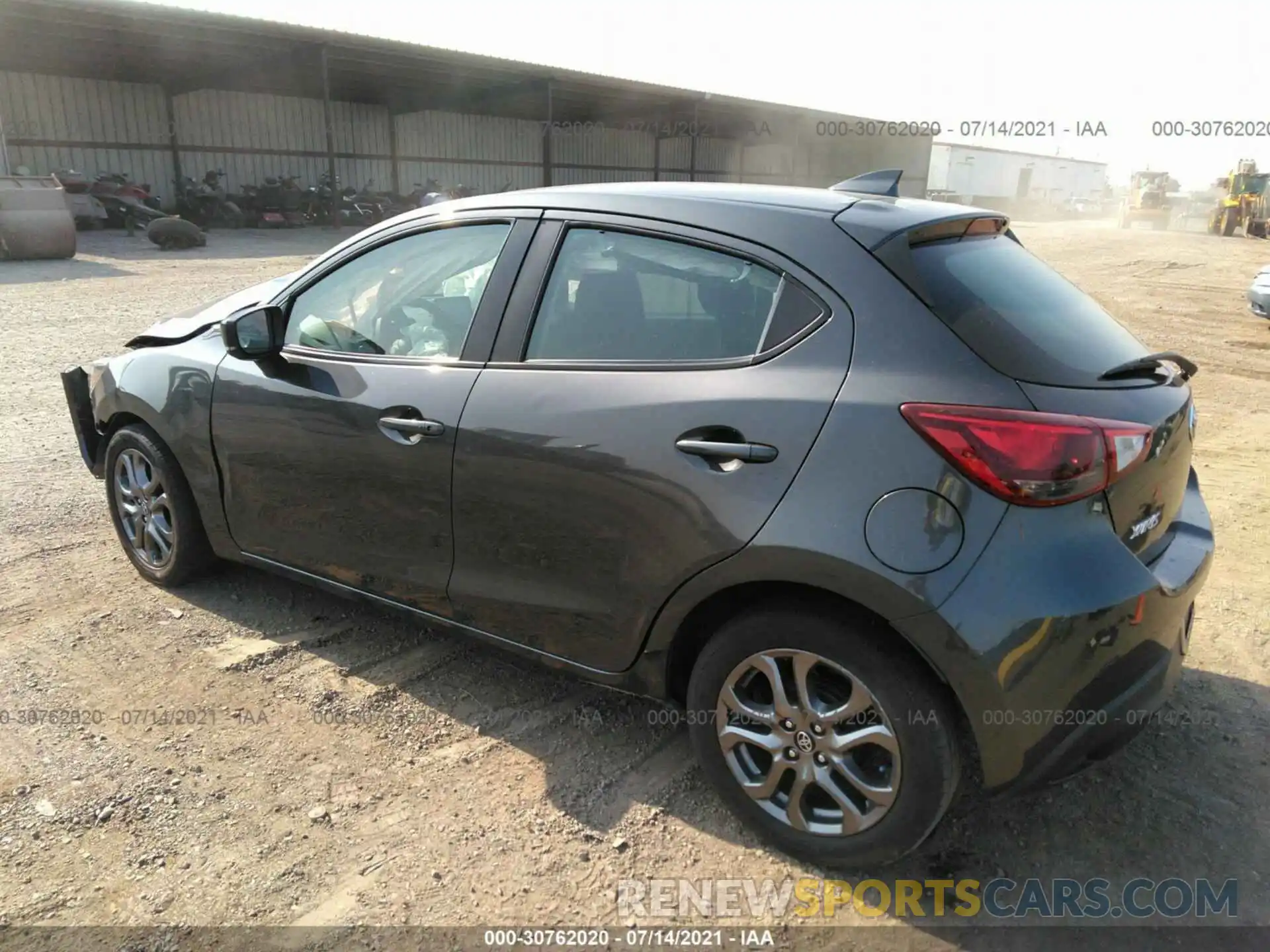 3 Photograph of a damaged car 3MYDLBJVXLY709478 TOYOTA YARIS HATCHBACK 2020