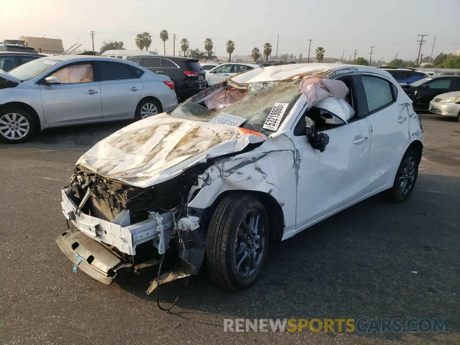 2 Photograph of a damaged car 3MYDLBJV0LY703480 TOYOTA YARIS LE 2020