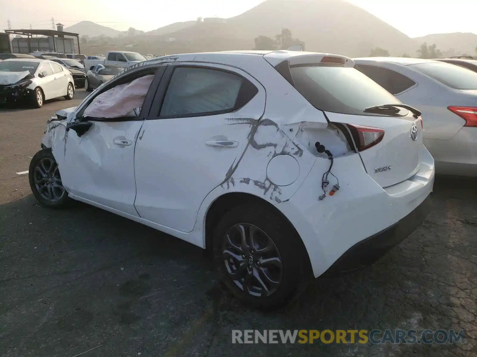 3 Photograph of a damaged car 3MYDLBJV0LY703480 TOYOTA YARIS LE 2020