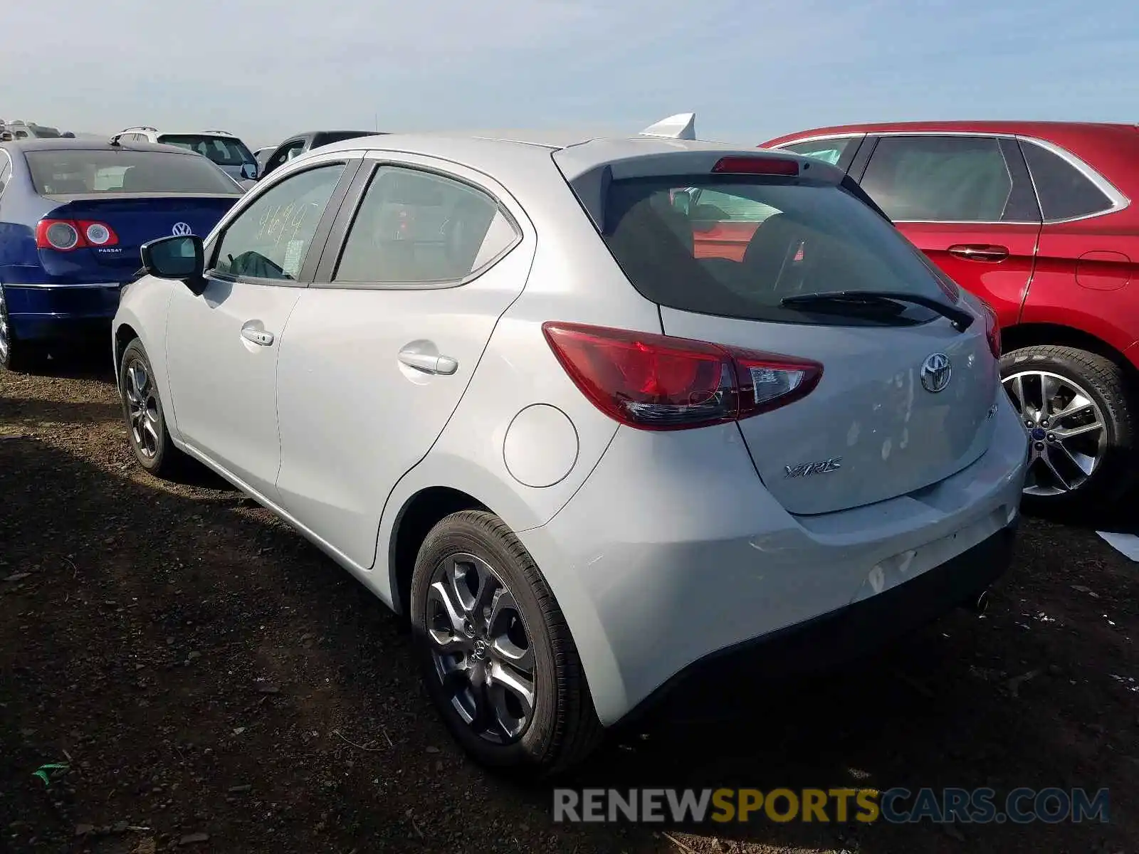 3 Photograph of a damaged car 3MYDLBJV0LY705908 TOYOTA YARIS LE 2020