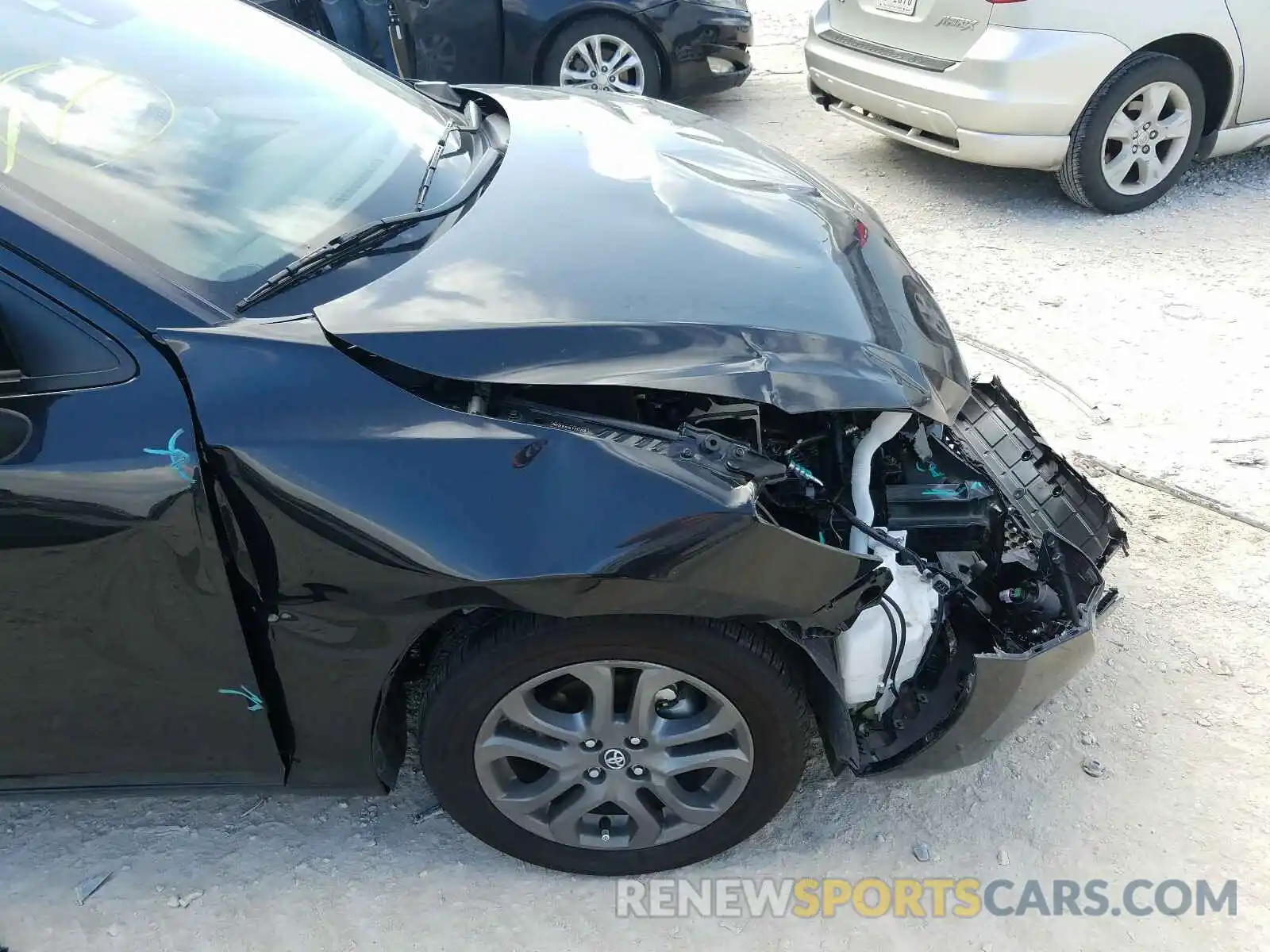 9 Photograph of a damaged car 3MYDLBJV9LY707298 TOYOTA YARIS LE 2020