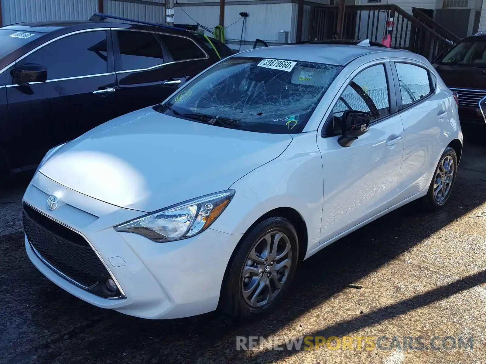 2 Photograph of a damaged car 3MYDLBJV9LY707690 TOYOTA YARIS LE 2020