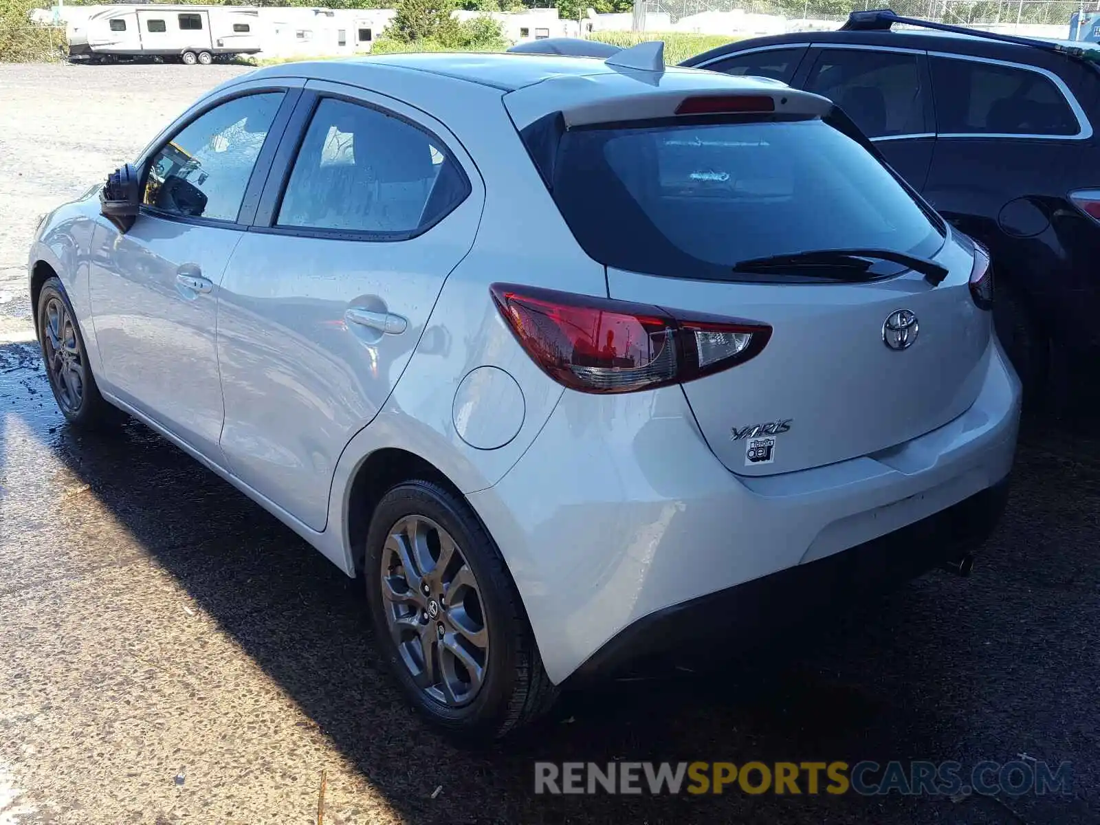 3 Photograph of a damaged car 3MYDLBJV9LY707690 TOYOTA YARIS LE 2020