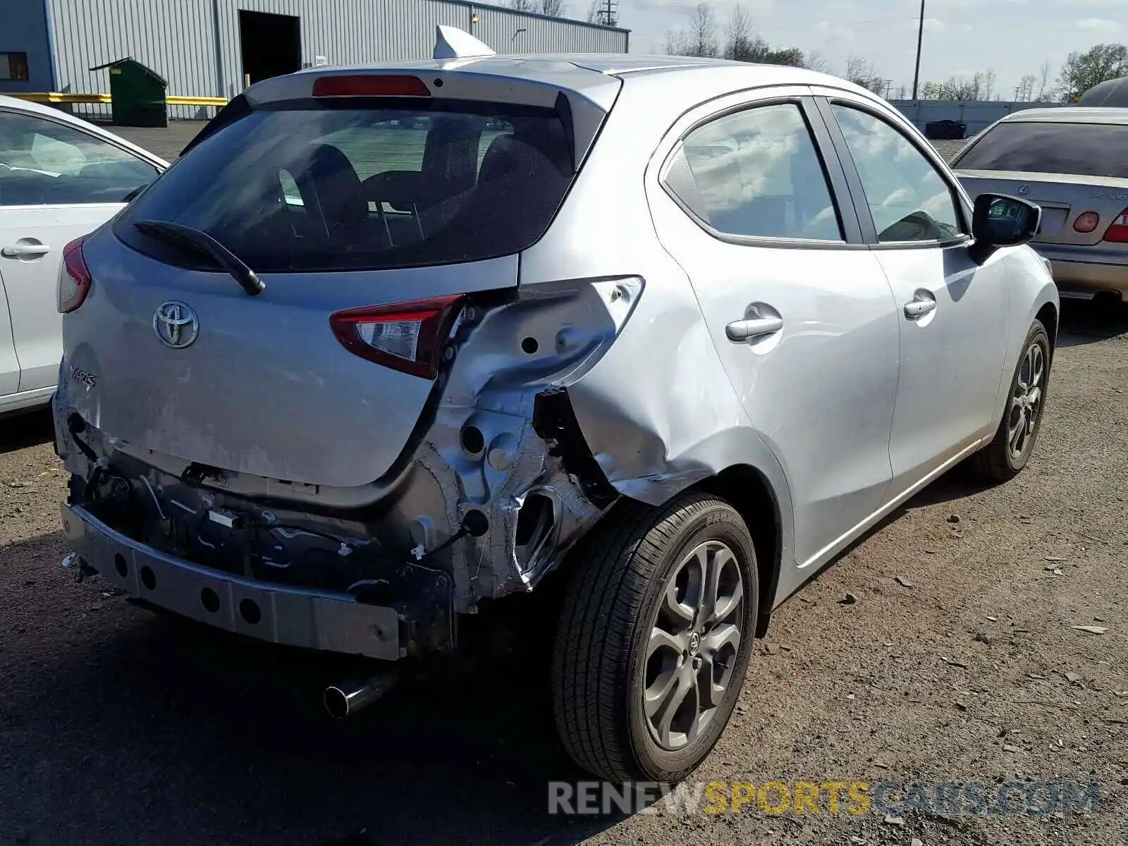 4 Photograph of a damaged car 3MYDLBJVXLY703762 TOYOTA YARIS LE 2020