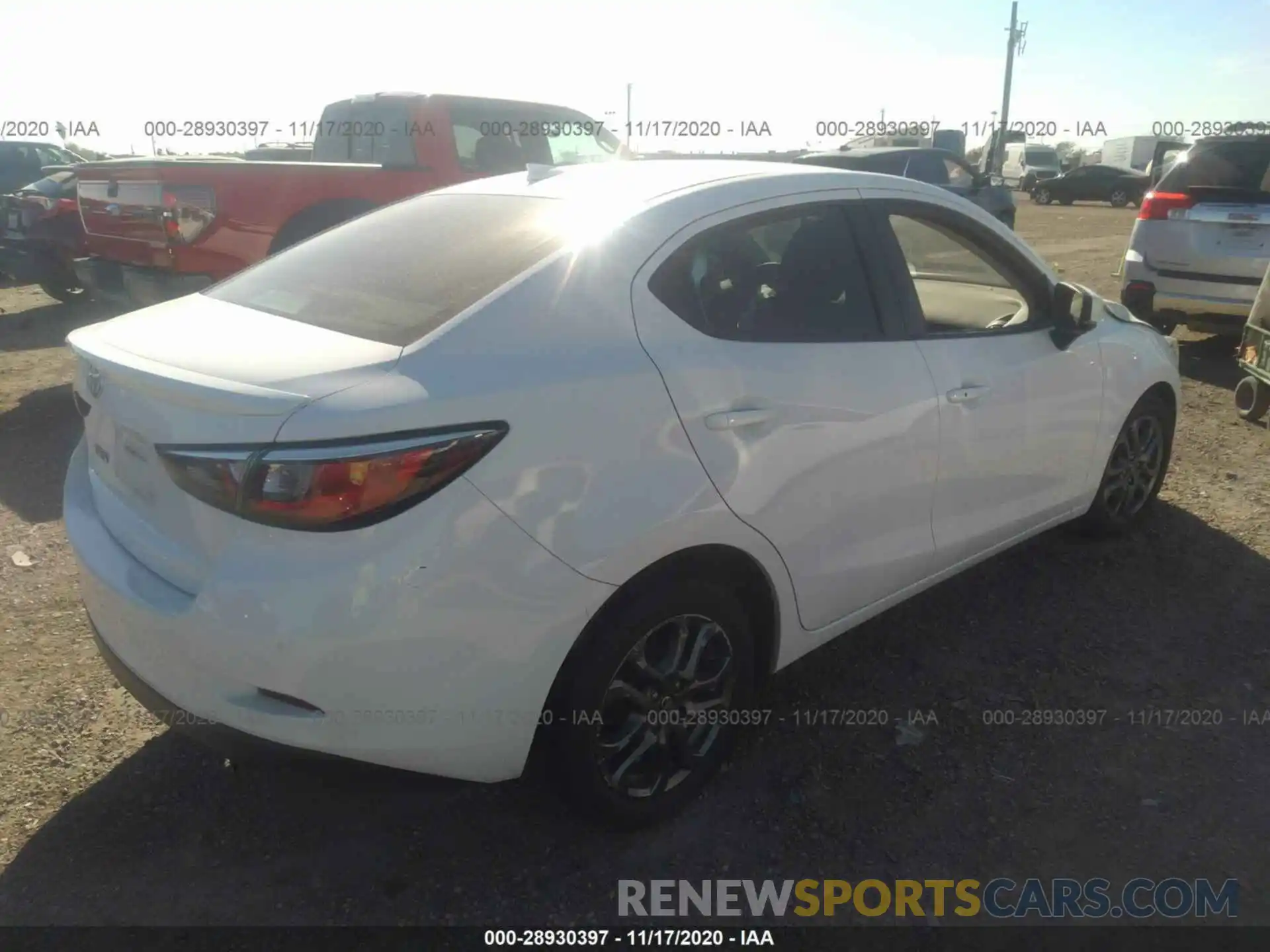 4 Photograph of a damaged car 3MYDLBYV0KY500898 TOYOTA YARIS SEDAN 2019