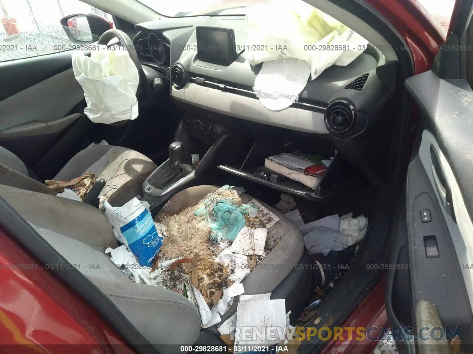 5 Photograph of a damaged car 3MYDLBYV0KY502201 TOYOTA YARIS SEDAN 2019