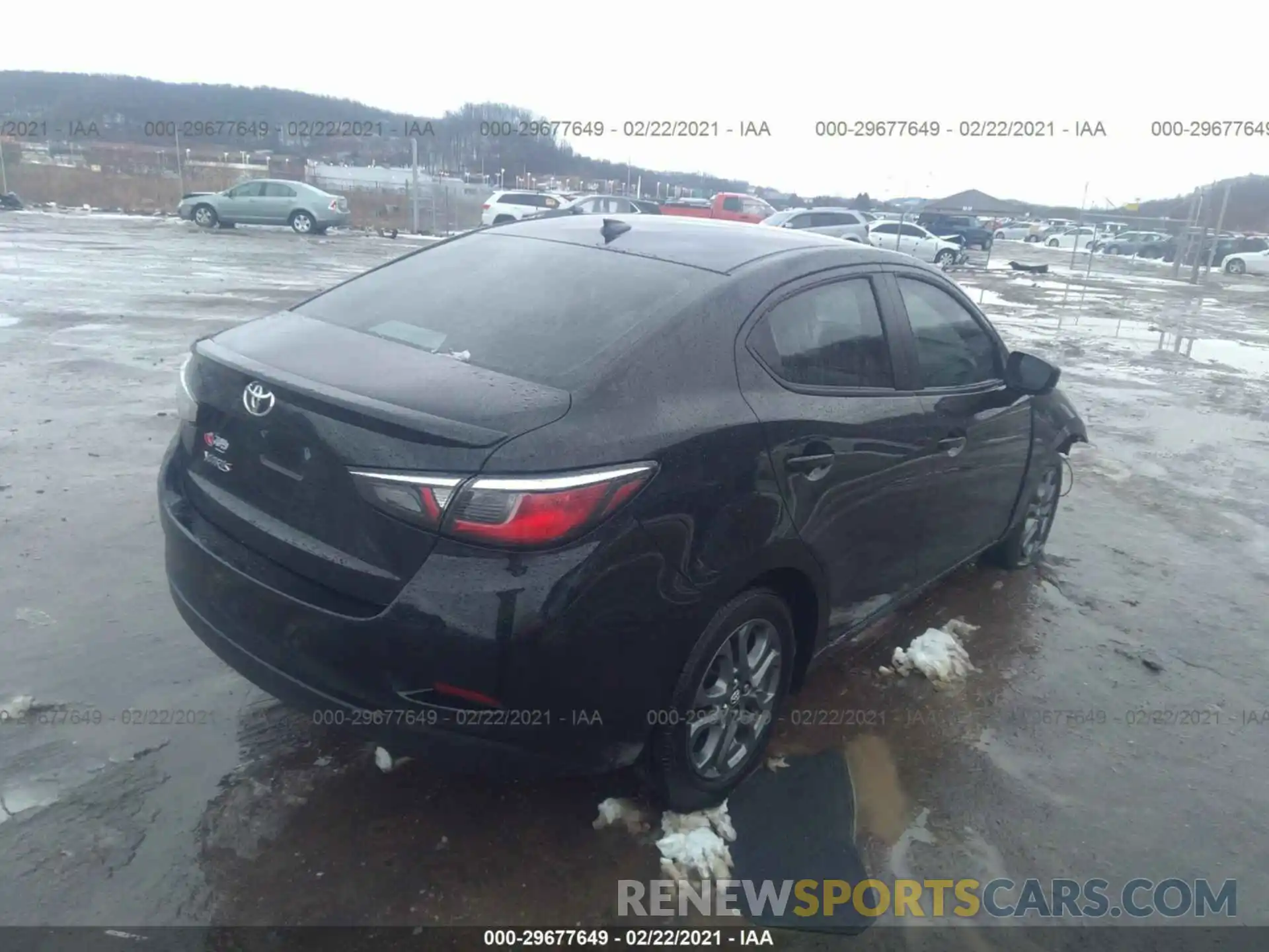 4 Photograph of a damaged car 3MYDLBYV0KY505163 TOYOTA YARIS SEDAN 2019