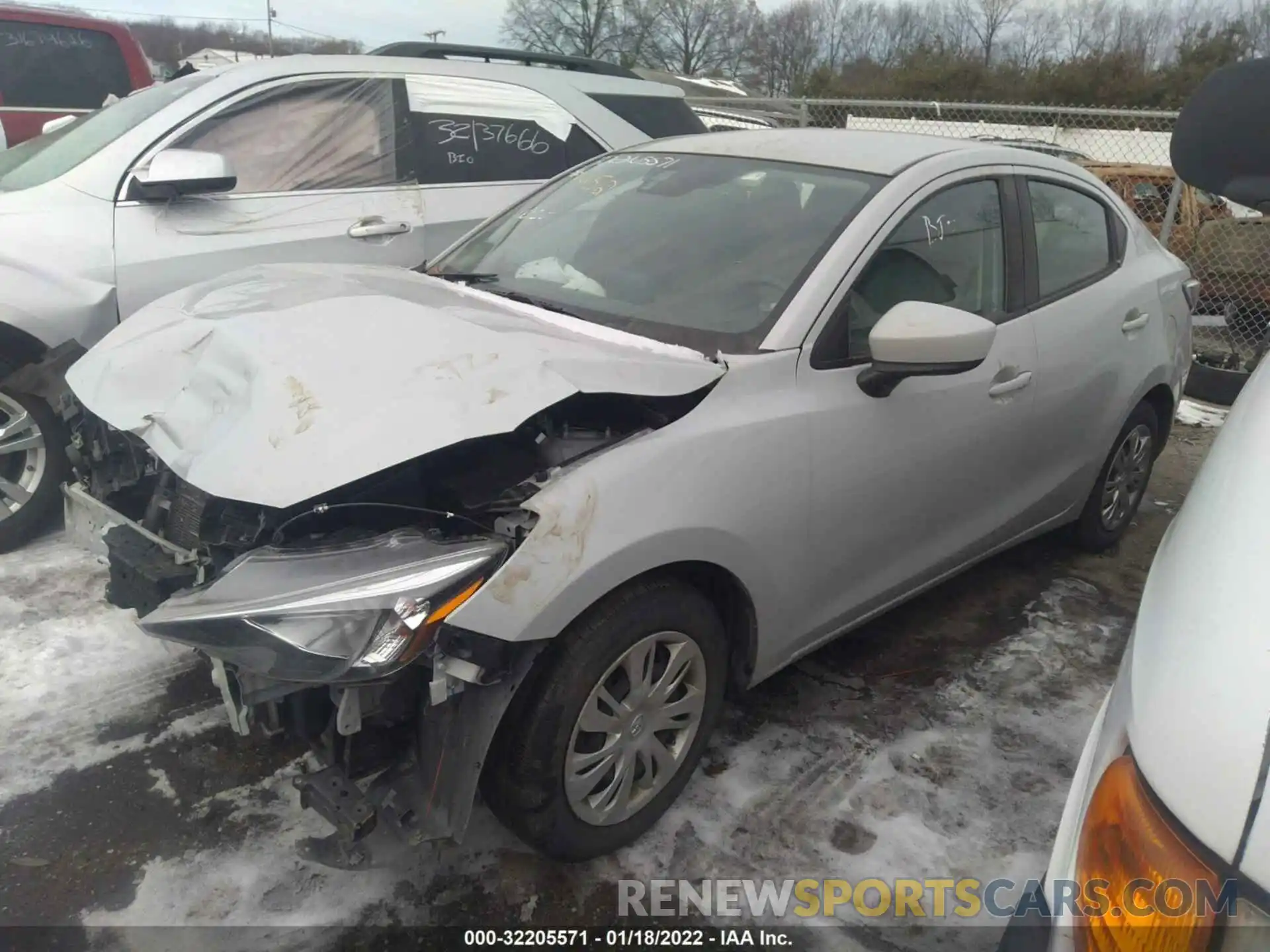 2 Photograph of a damaged car 3MYDLBYV0KY507026 TOYOTA YARIS SEDAN 2019