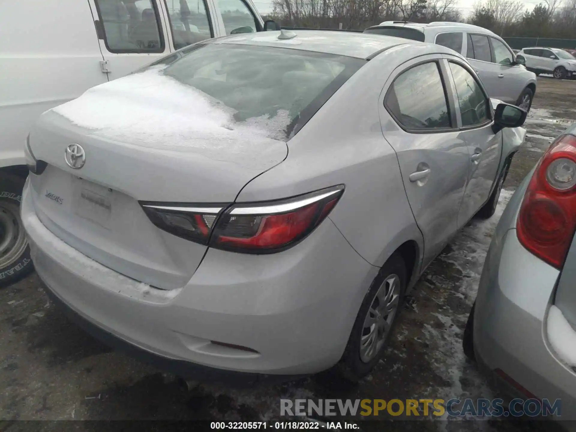 4 Photograph of a damaged car 3MYDLBYV0KY507026 TOYOTA YARIS SEDAN 2019