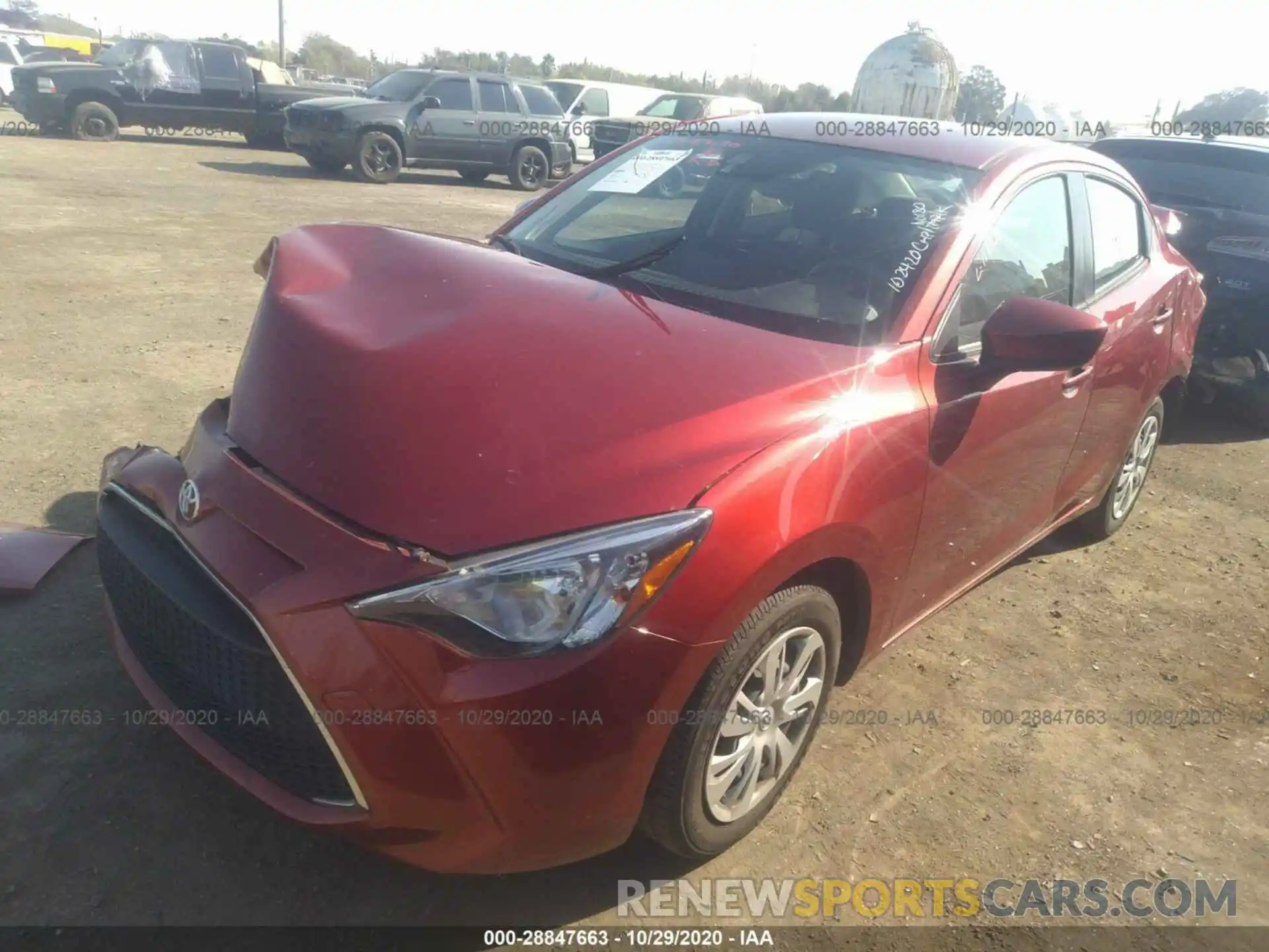 2 Photograph of a damaged car 3MYDLBYV0KY508015 TOYOTA YARIS SEDAN 2019