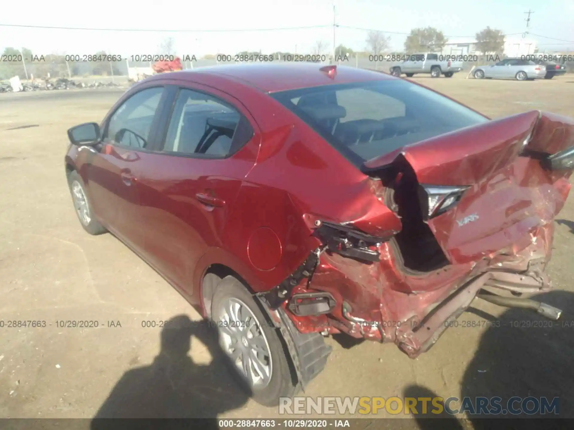 3 Photograph of a damaged car 3MYDLBYV0KY508015 TOYOTA YARIS SEDAN 2019