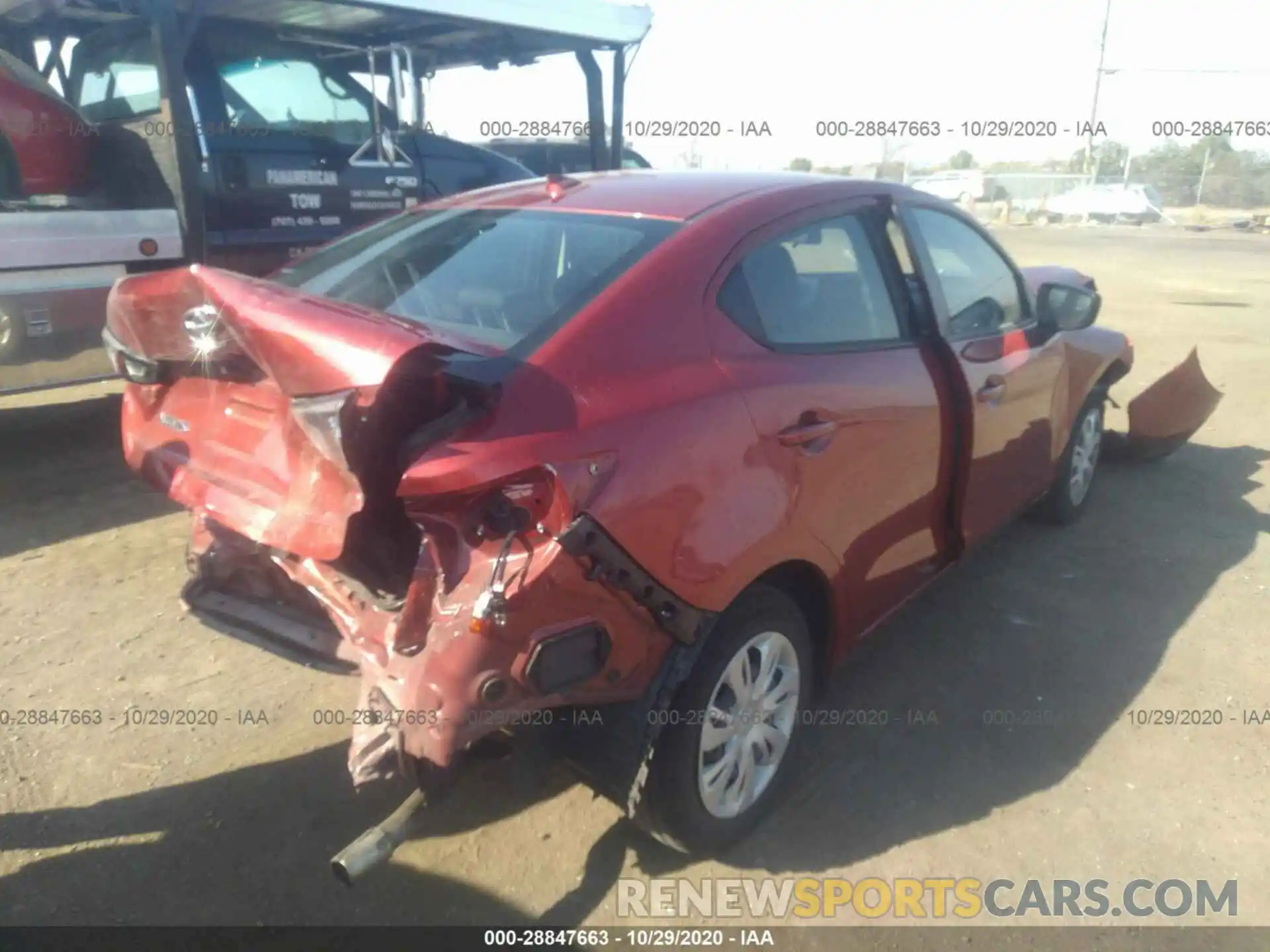 4 Photograph of a damaged car 3MYDLBYV0KY508015 TOYOTA YARIS SEDAN 2019