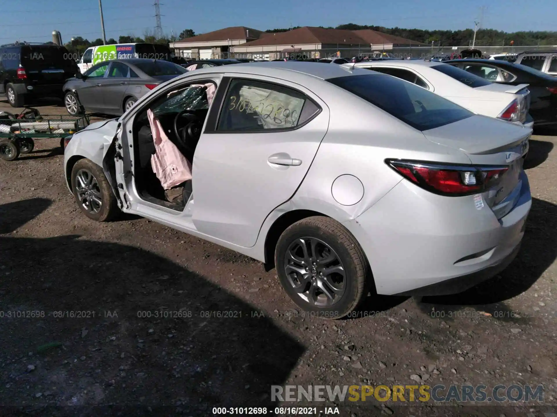 3 Photograph of a damaged car 3MYDLBYV0KY510833 TOYOTA YARIS SEDAN 2019