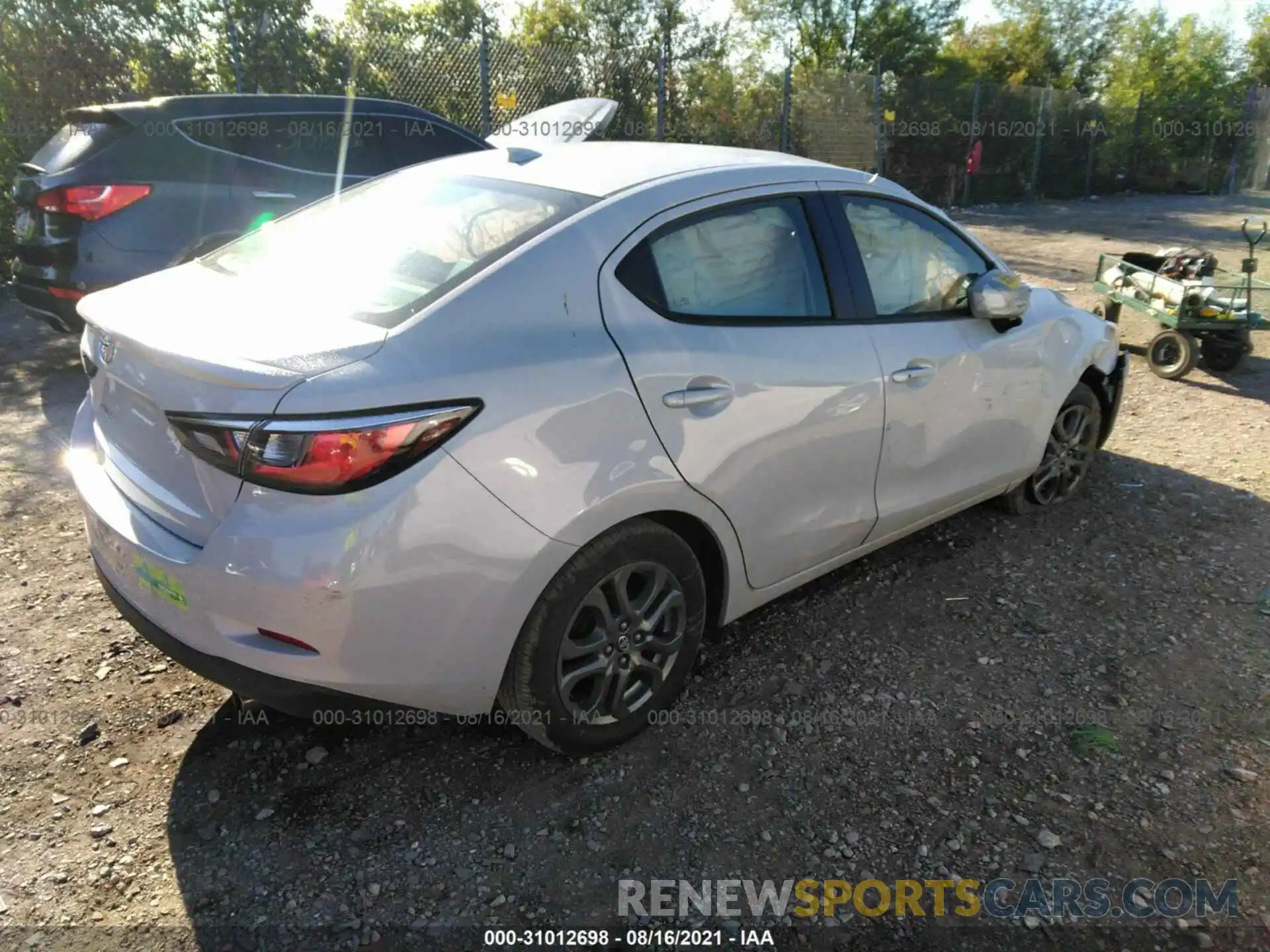 4 Photograph of a damaged car 3MYDLBYV0KY510833 TOYOTA YARIS SEDAN 2019