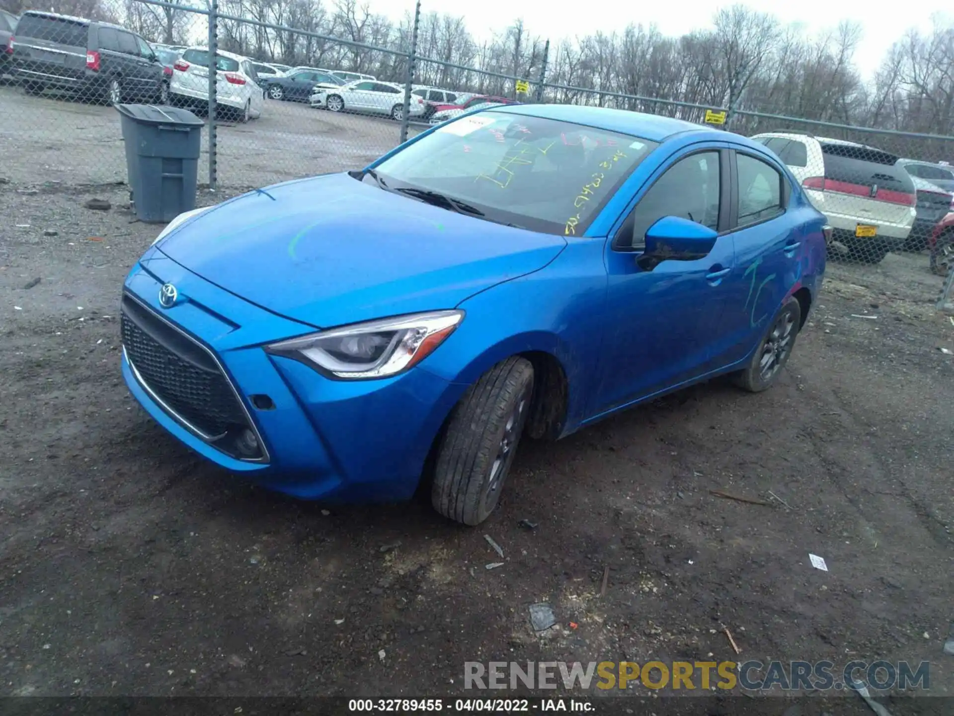 2 Фотография поврежденного автомобиля 3MYDLBYV0KY514803 TOYOTA YARIS SEDAN 2019