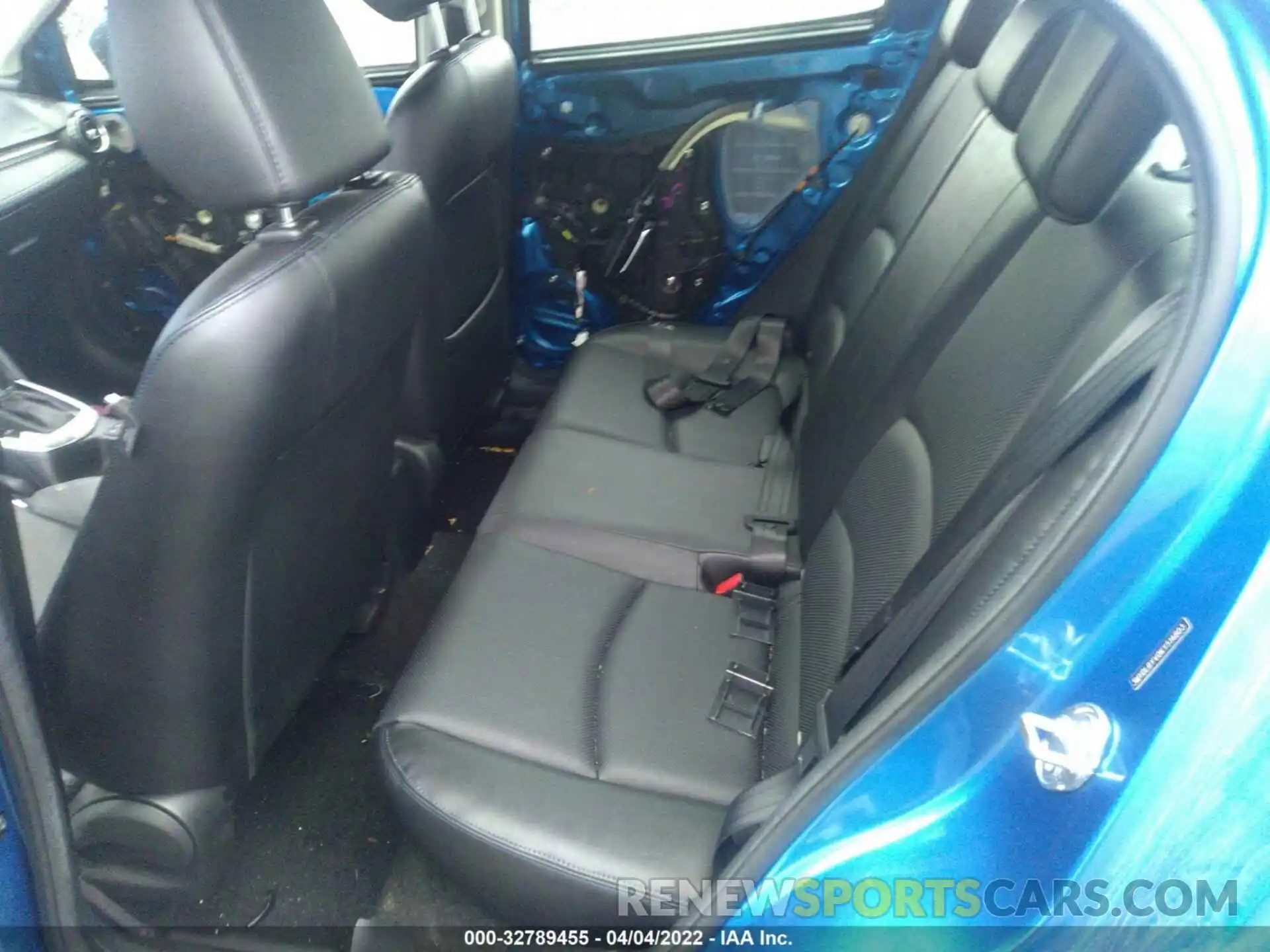 8 Photograph of a damaged car 3MYDLBYV0KY514803 TOYOTA YARIS SEDAN 2019