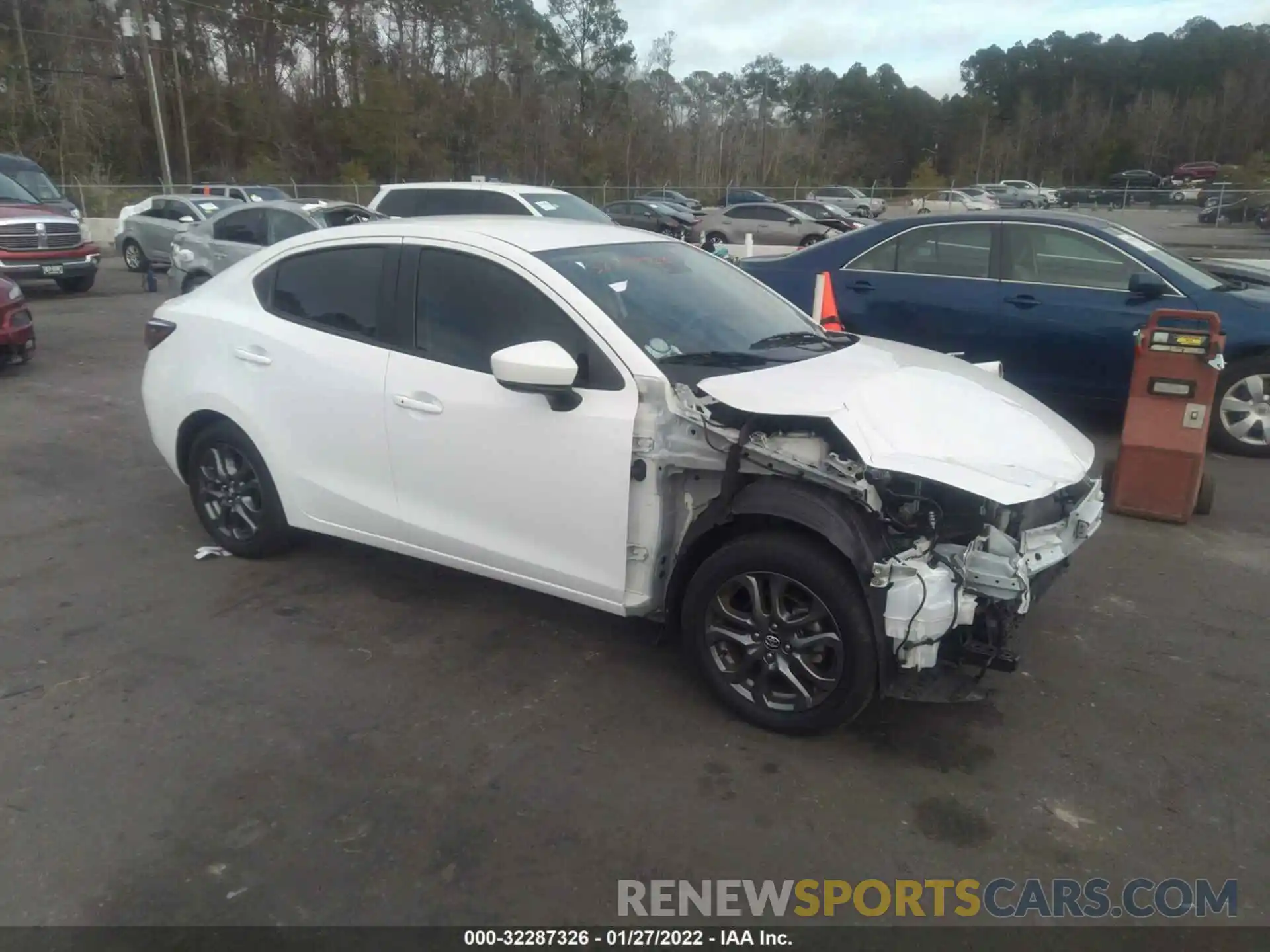 1 Photograph of a damaged car 3MYDLBYV0KY523498 TOYOTA YARIS SEDAN 2019