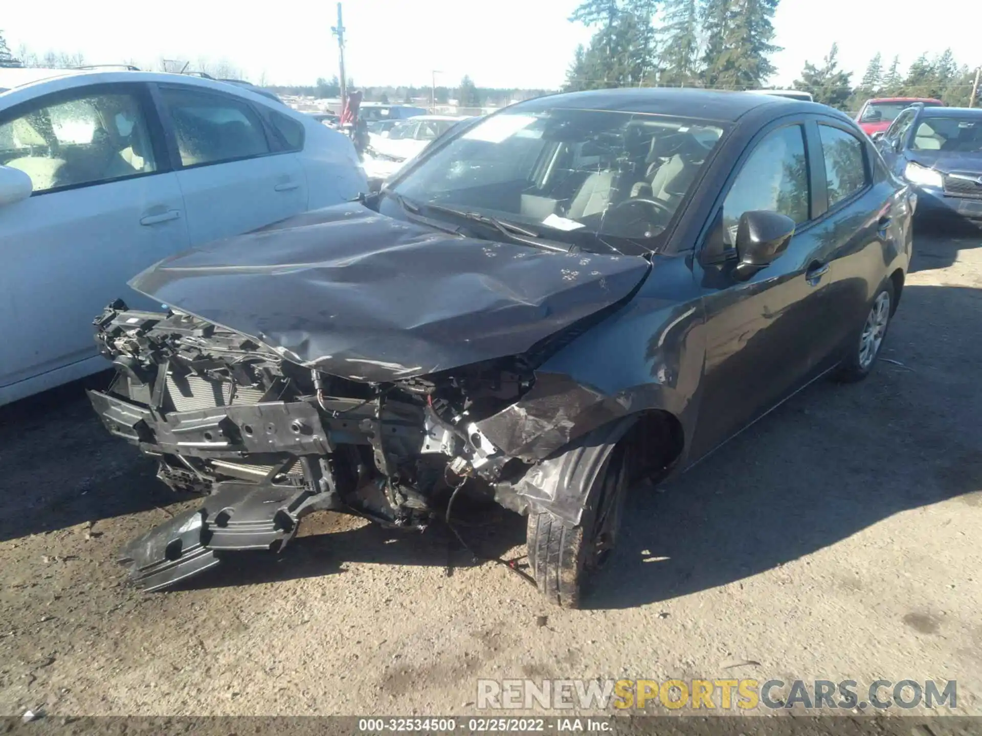 2 Photograph of a damaged car 3MYDLBYV0KY524330 TOYOTA YARIS SEDAN 2019