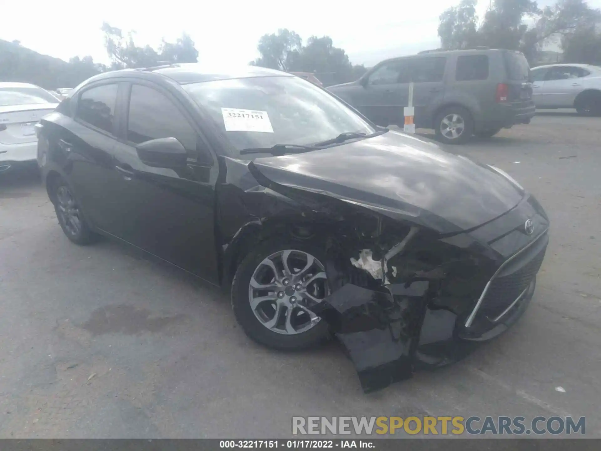 1 Photograph of a damaged car 3MYDLBYV1KY501834 TOYOTA YARIS SEDAN 2019