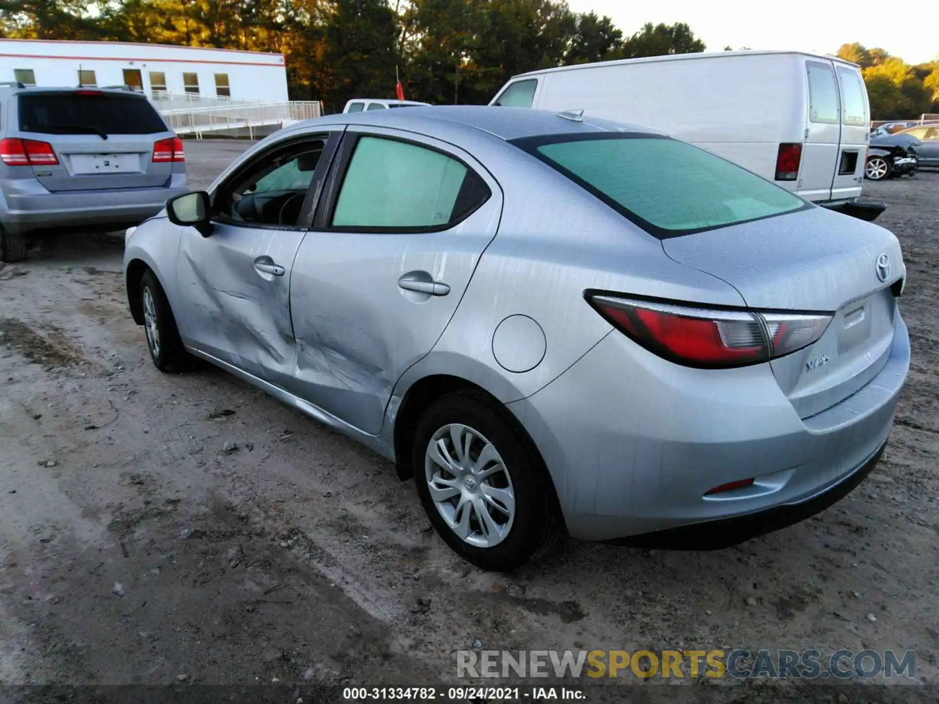 3 Photograph of a damaged car 3MYDLBYV1KY502241 TOYOTA YARIS SEDAN 2019