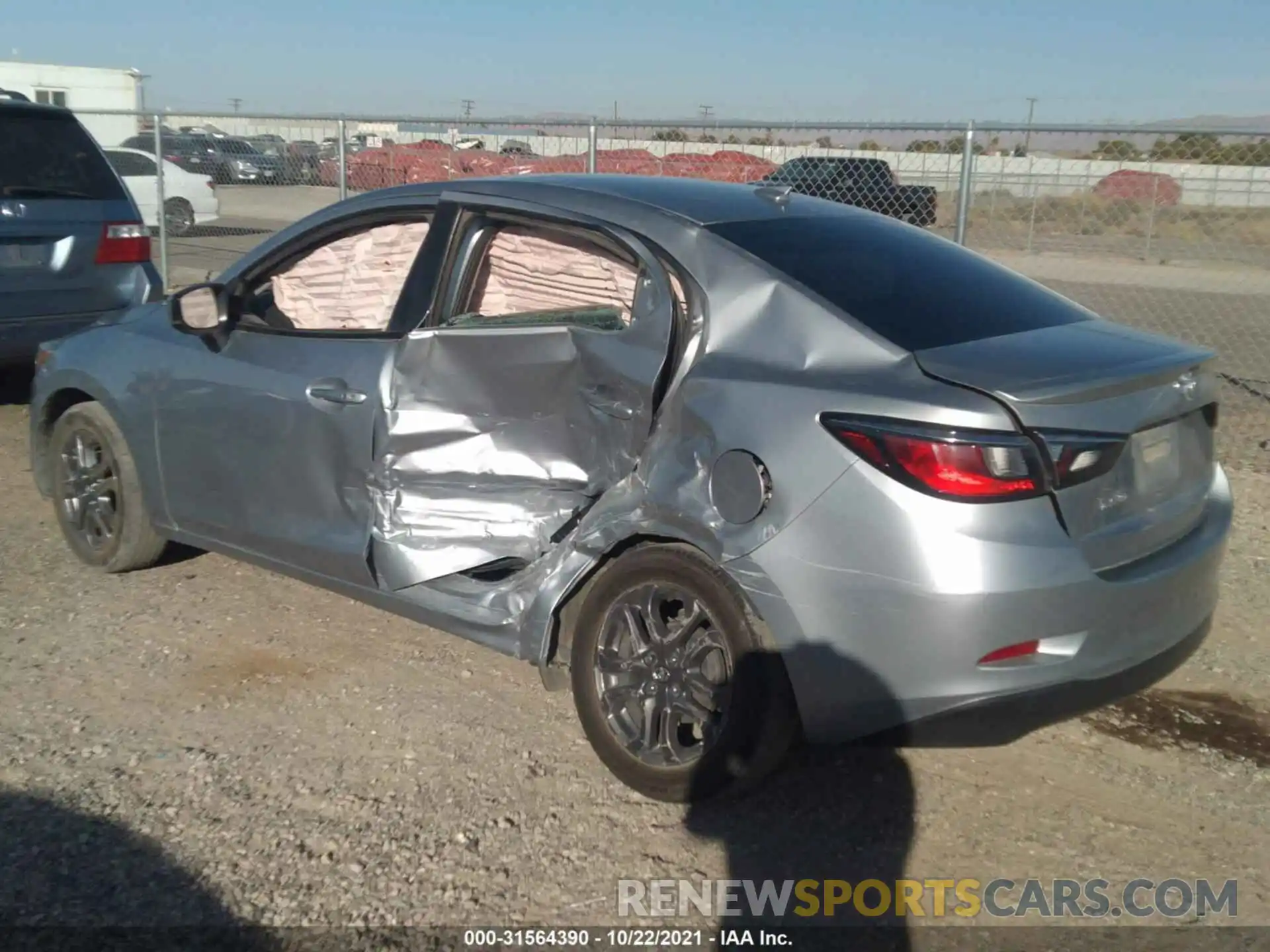 3 Photograph of a damaged car 3MYDLBYV1KY512123 TOYOTA YARIS SEDAN 2019