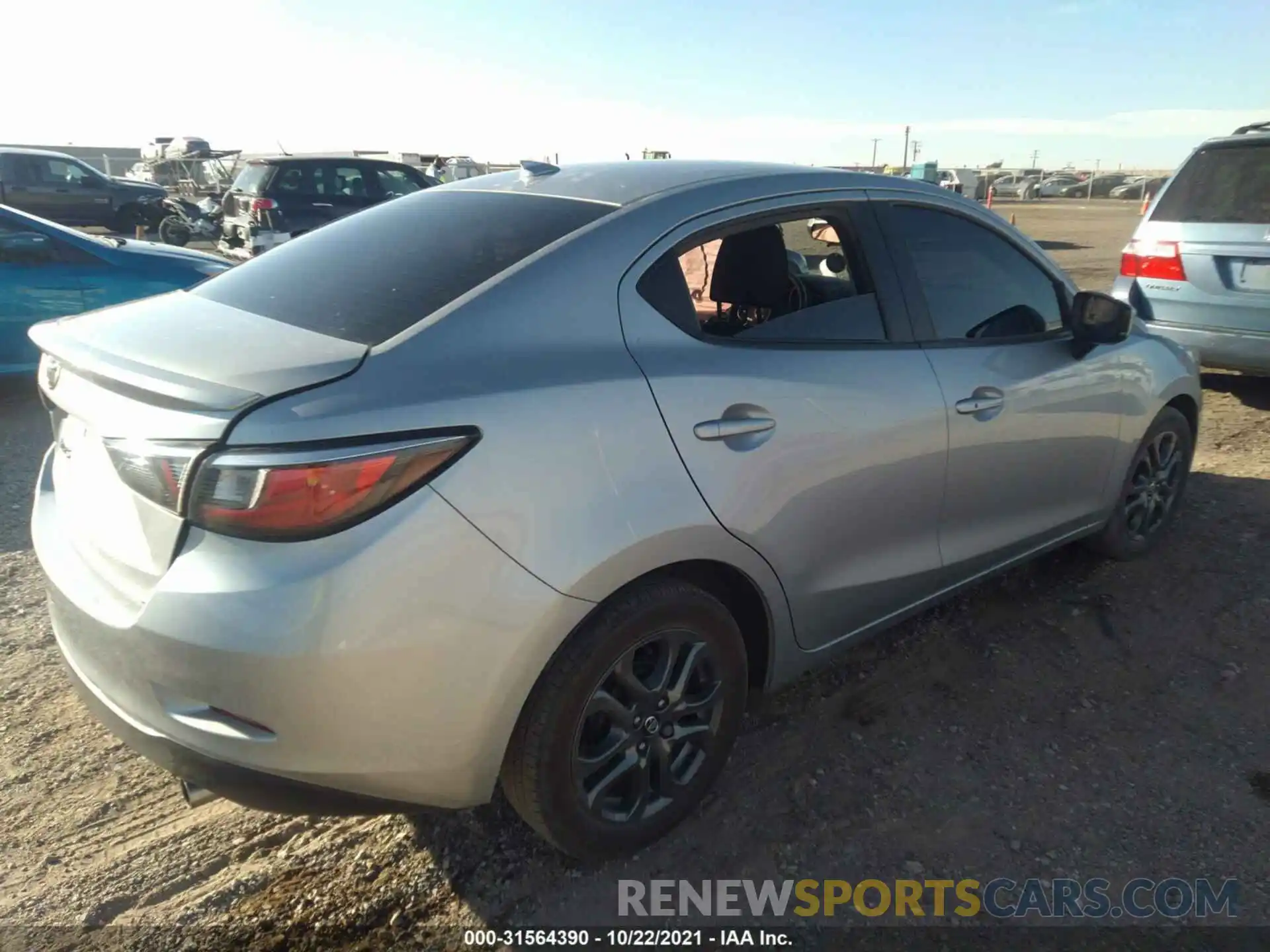 4 Photograph of a damaged car 3MYDLBYV1KY512123 TOYOTA YARIS SEDAN 2019