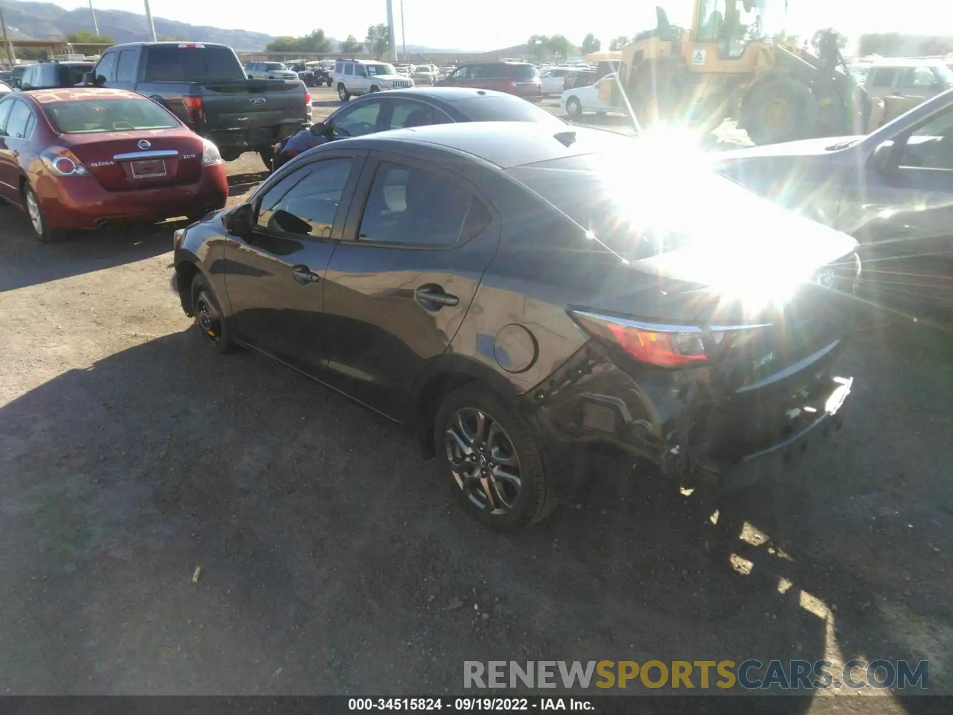 3 Photograph of a damaged car 3MYDLBYV1KY512459 TOYOTA YARIS SEDAN 2019