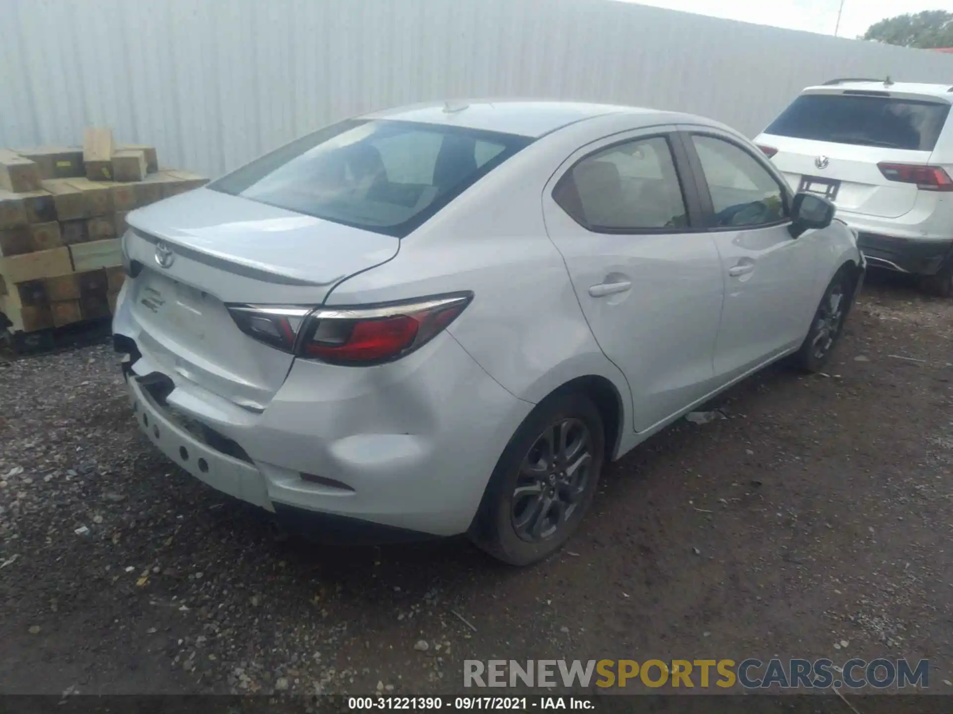 4 Photograph of a damaged car 3MYDLBYV1KY515720 TOYOTA YARIS SEDAN 2019