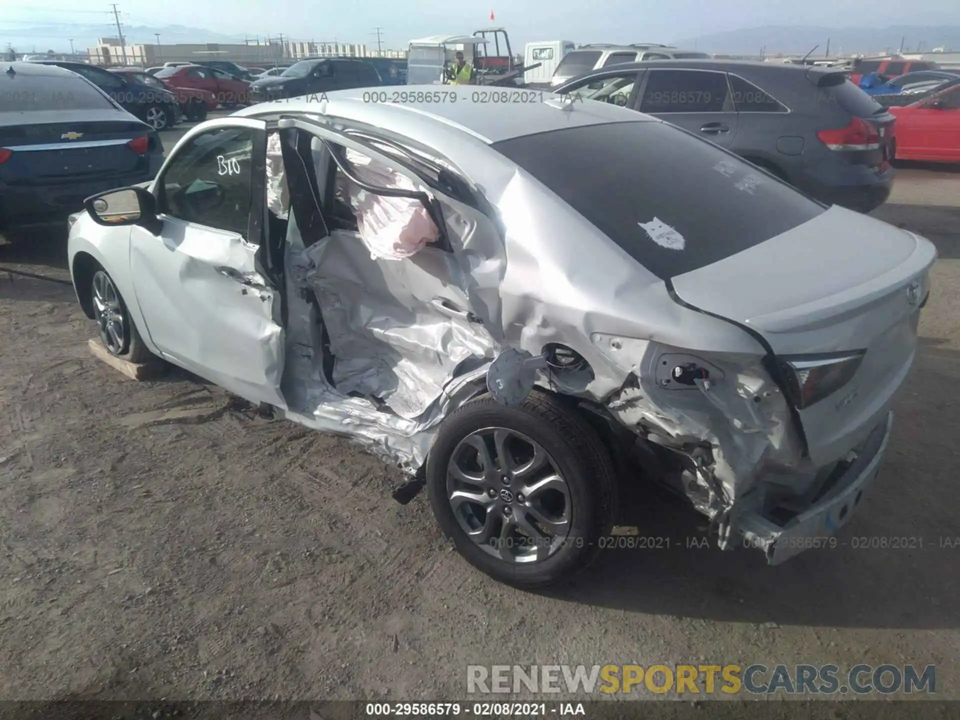 3 Photograph of a damaged car 3MYDLBYV1KY515751 TOYOTA YARIS SEDAN 2019