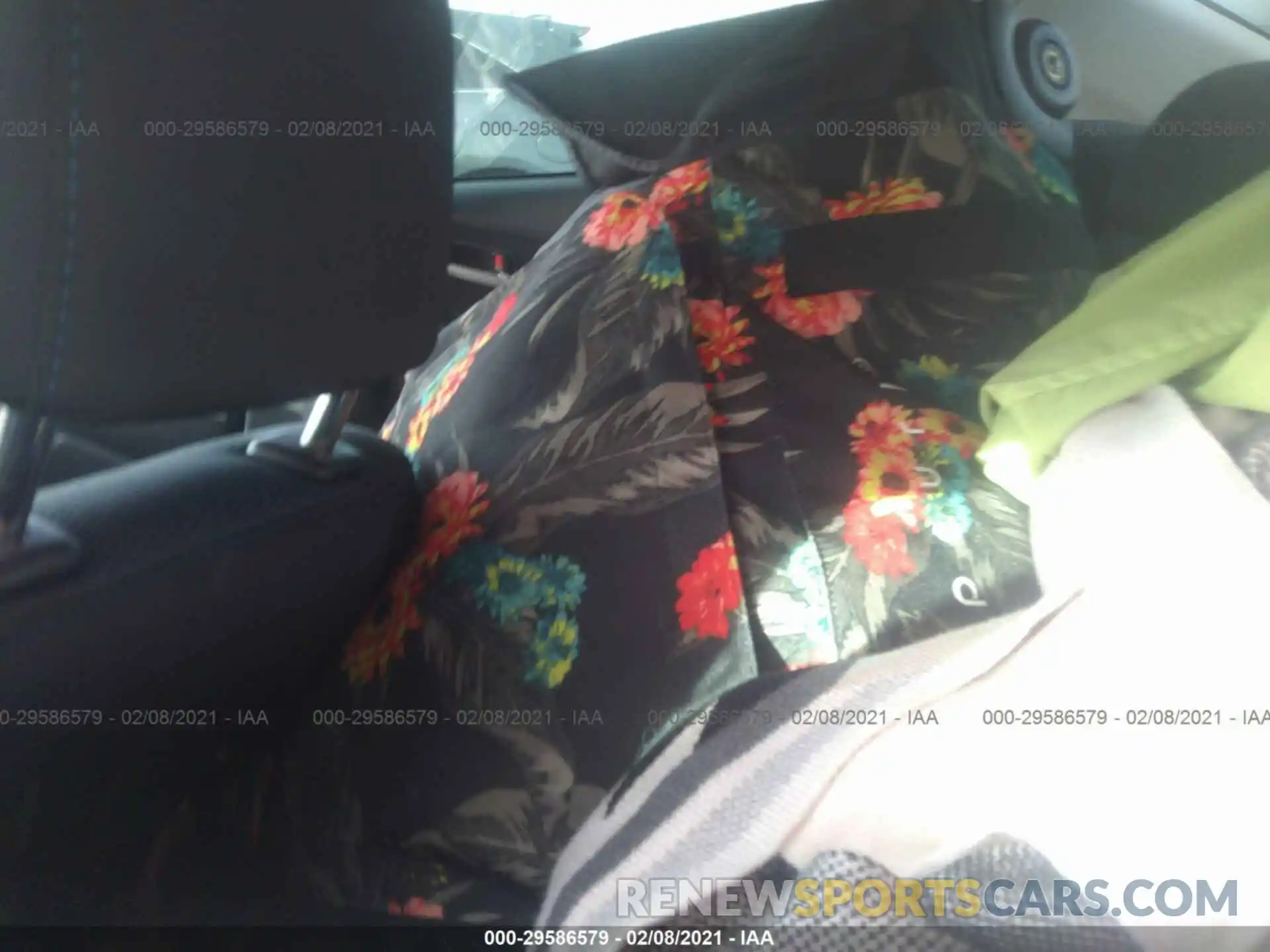 8 Photograph of a damaged car 3MYDLBYV1KY515751 TOYOTA YARIS SEDAN 2019