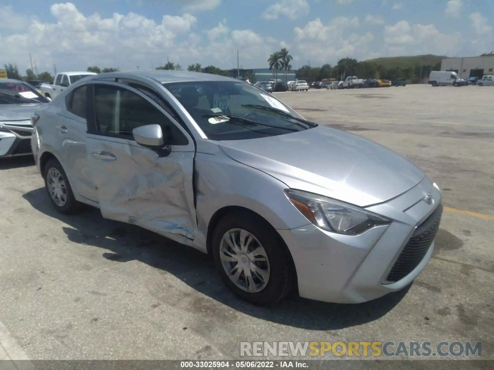 1 Photograph of a damaged car 3MYDLBYV1KY520996 TOYOTA YARIS SEDAN 2019