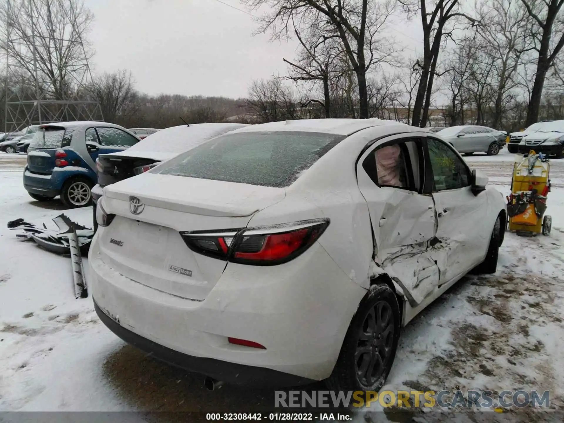 4 Photograph of a damaged car 3MYDLBYV1KY521579 TOYOTA YARIS SEDAN 2019