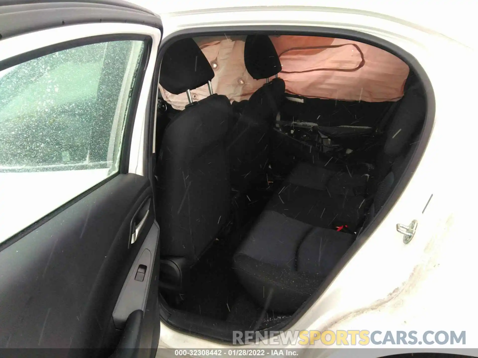 8 Photograph of a damaged car 3MYDLBYV1KY521579 TOYOTA YARIS SEDAN 2019