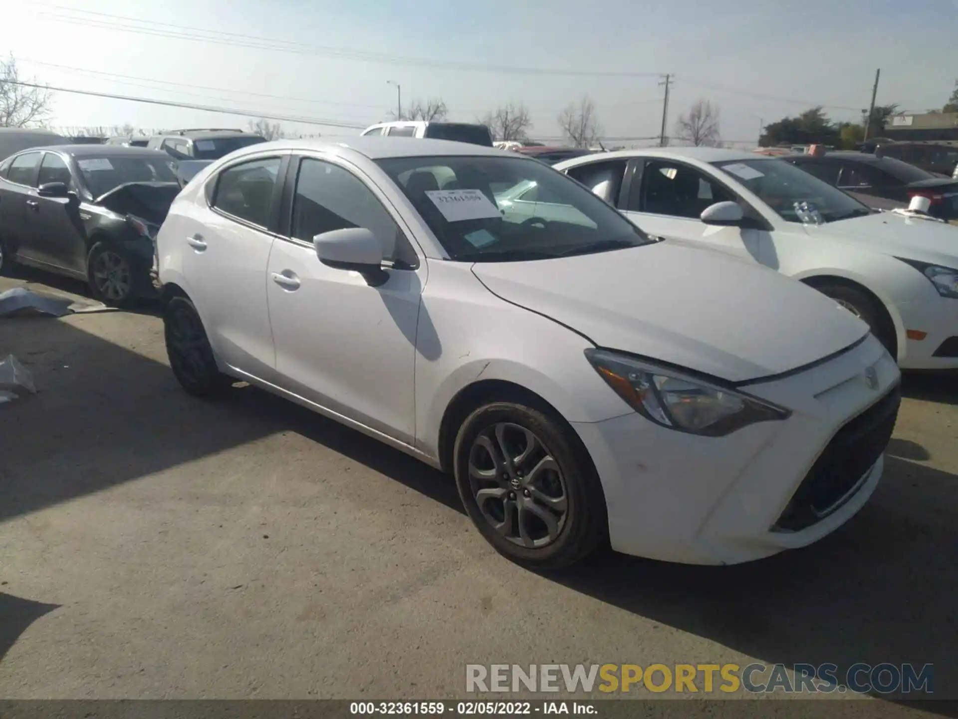 1 Photograph of a damaged car 3MYDLBYV1KY522408 TOYOTA YARIS SEDAN 2019