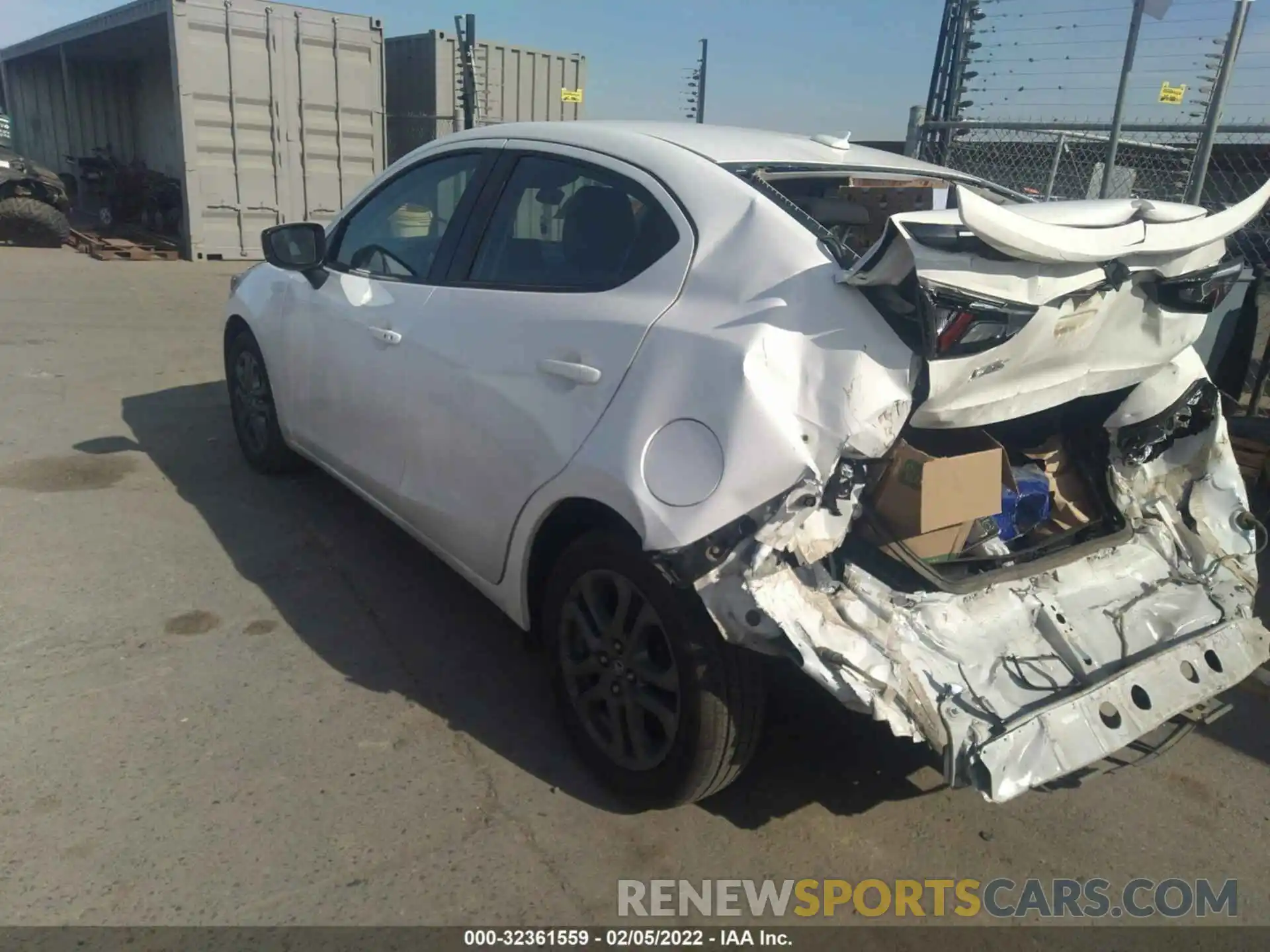 3 Photograph of a damaged car 3MYDLBYV1KY522408 TOYOTA YARIS SEDAN 2019