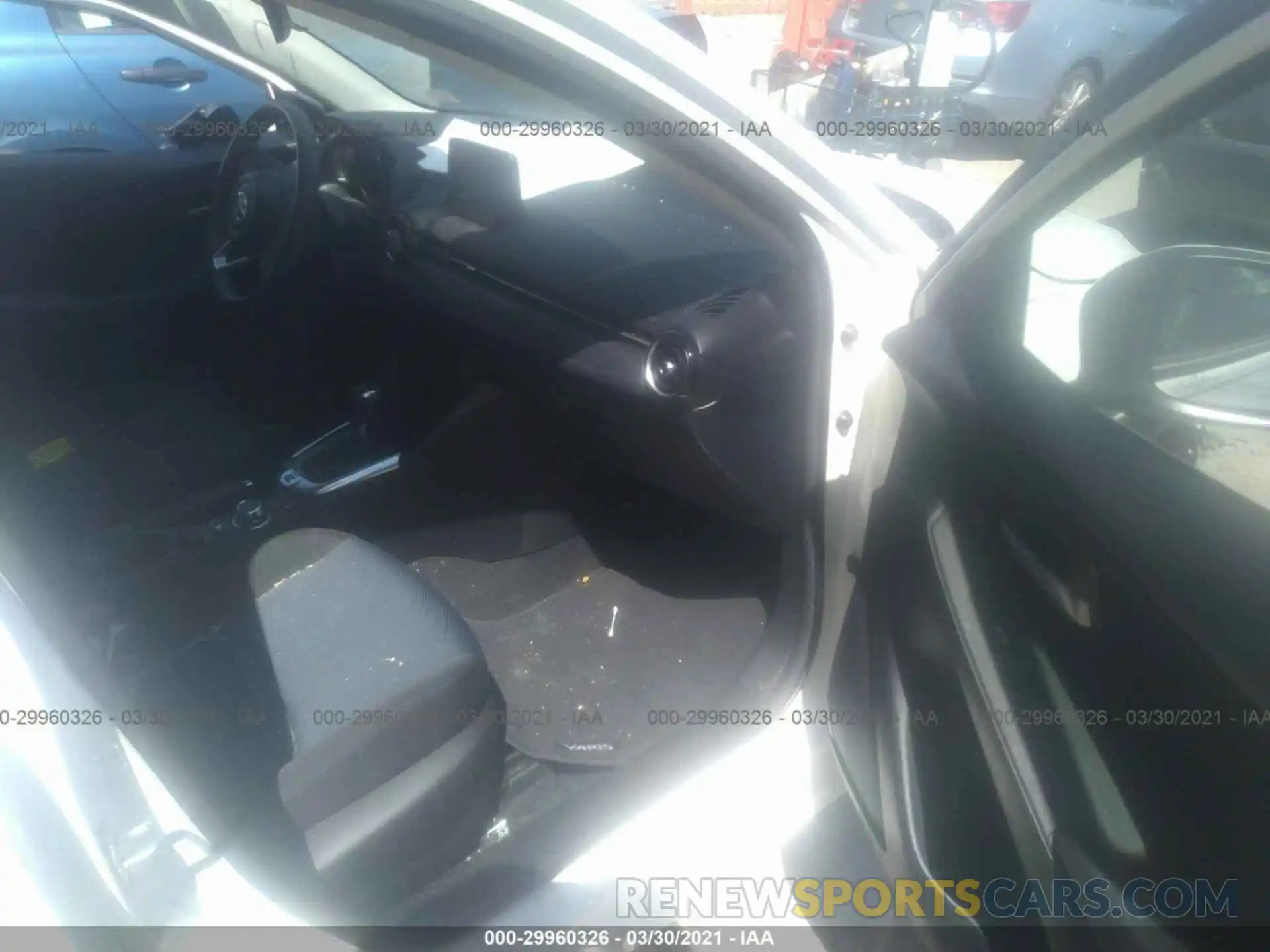 5 Photograph of a damaged car 3MYDLBYV2KY502135 TOYOTA YARIS SEDAN 2019