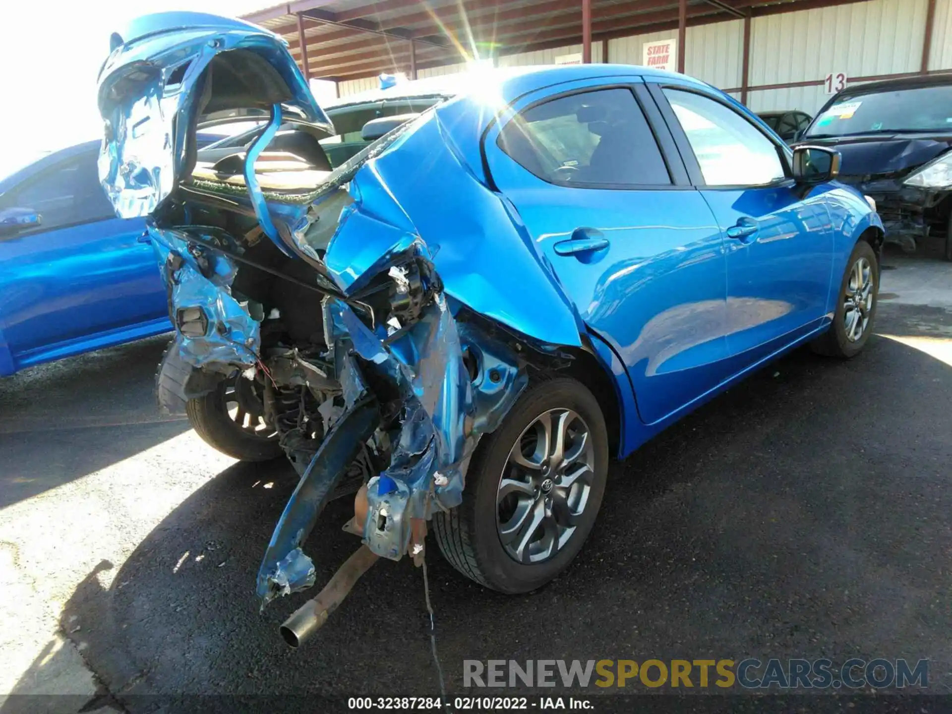 4 Photograph of a damaged car 3MYDLBYV2KY502376 TOYOTA YARIS SEDAN 2019