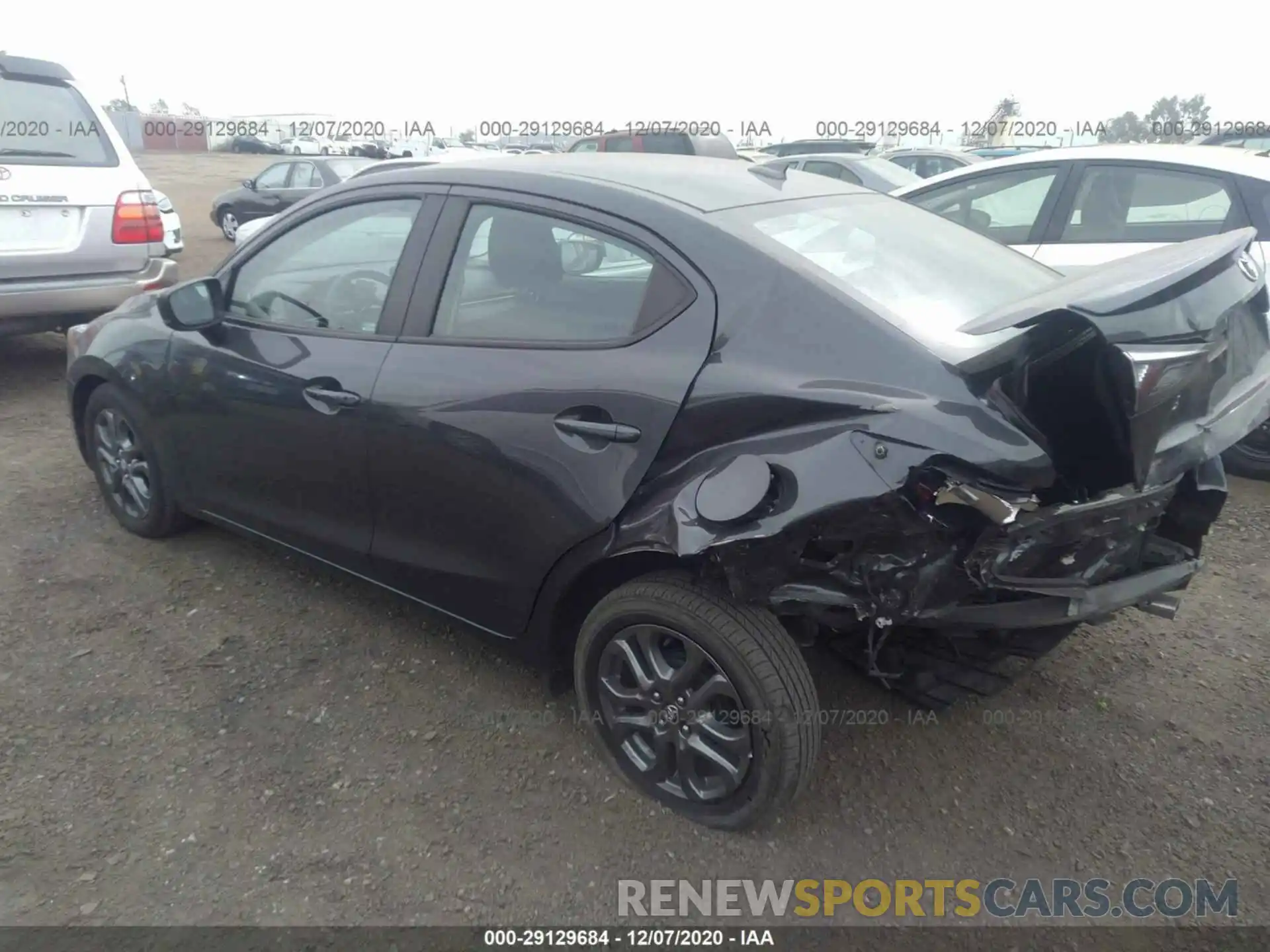 3 Photograph of a damaged car 3MYDLBYV2KY504080 TOYOTA YARIS SEDAN 2019