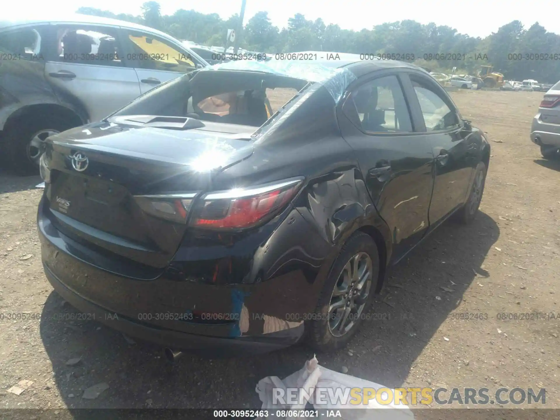 4 Photograph of a damaged car 3MYDLBYV2KY504421 TOYOTA YARIS SEDAN 2019