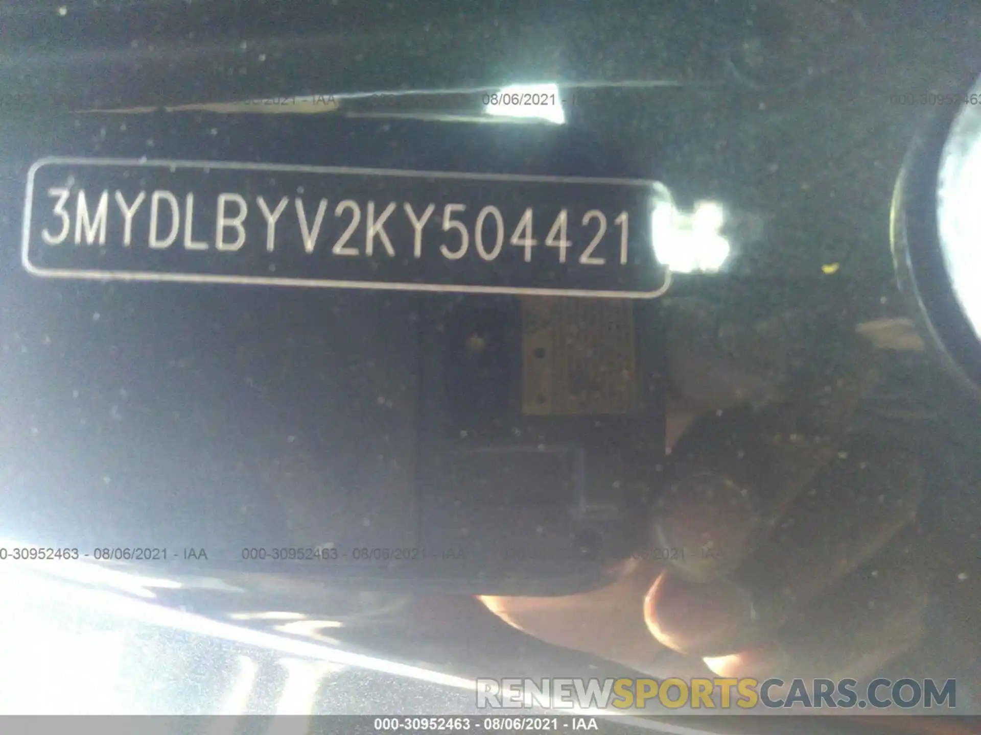 9 Photograph of a damaged car 3MYDLBYV2KY504421 TOYOTA YARIS SEDAN 2019