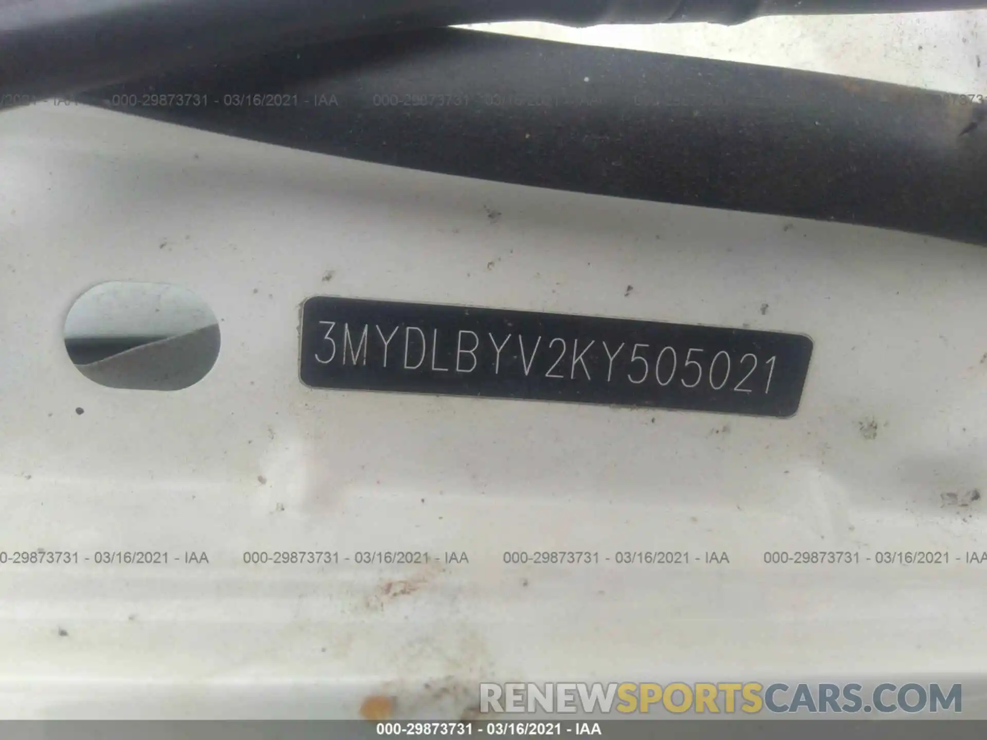 9 Photograph of a damaged car 3MYDLBYV2KY505021 TOYOTA YARIS SEDAN 2019