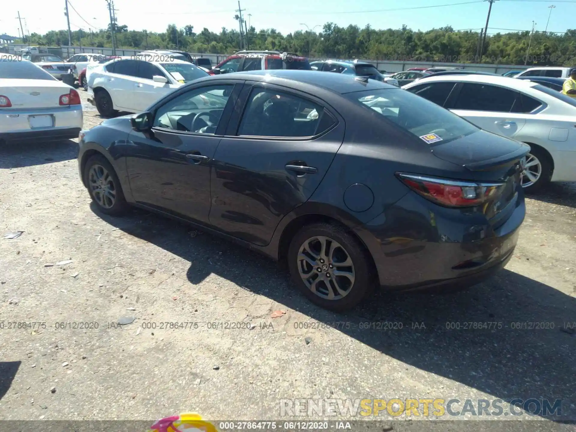 3 Photograph of a damaged car 3MYDLBYV2KY505987 TOYOTA YARIS SEDAN 2019