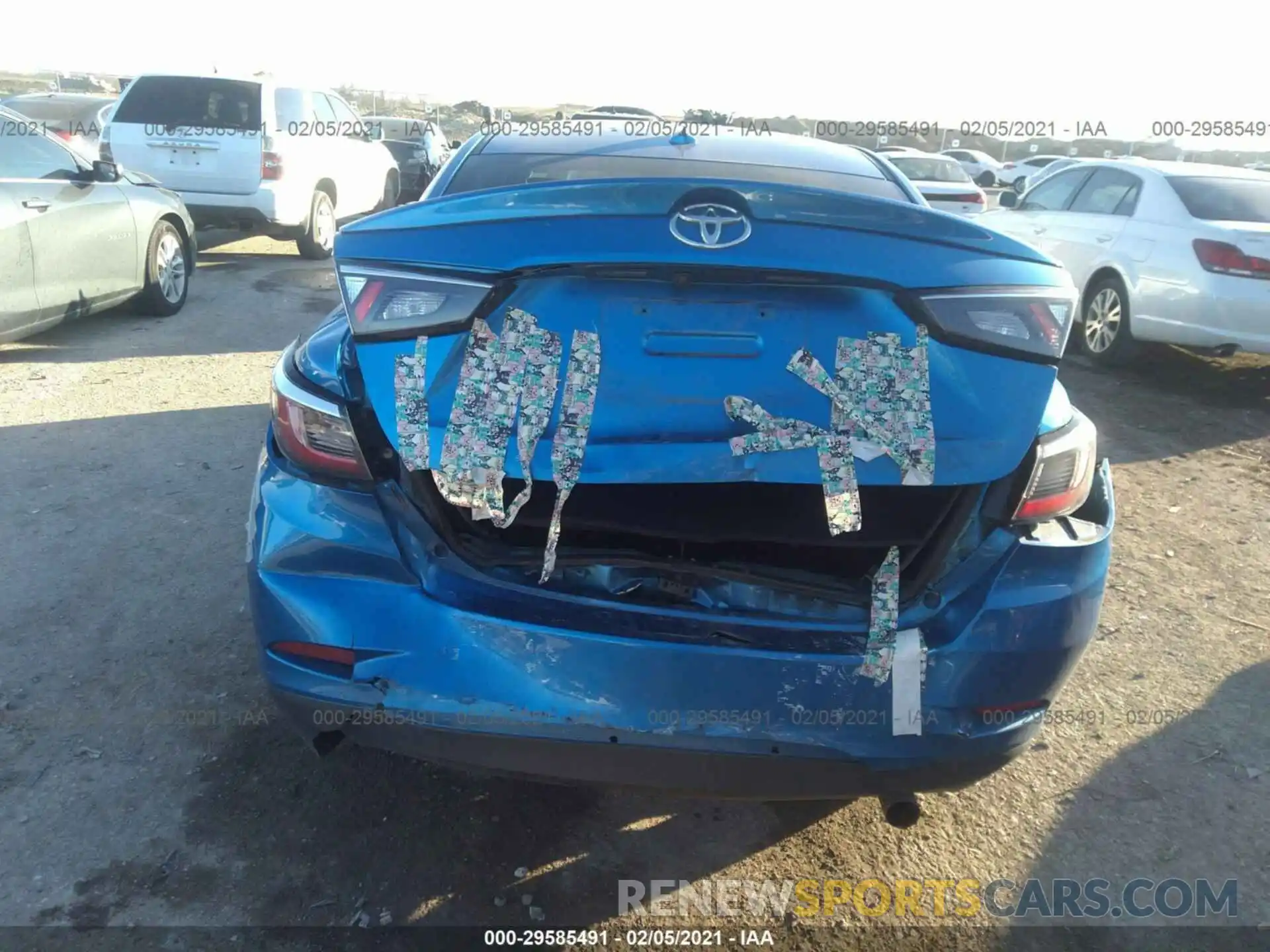 6 Photograph of a damaged car 3MYDLBYV2KY508548 TOYOTA YARIS SEDAN 2019