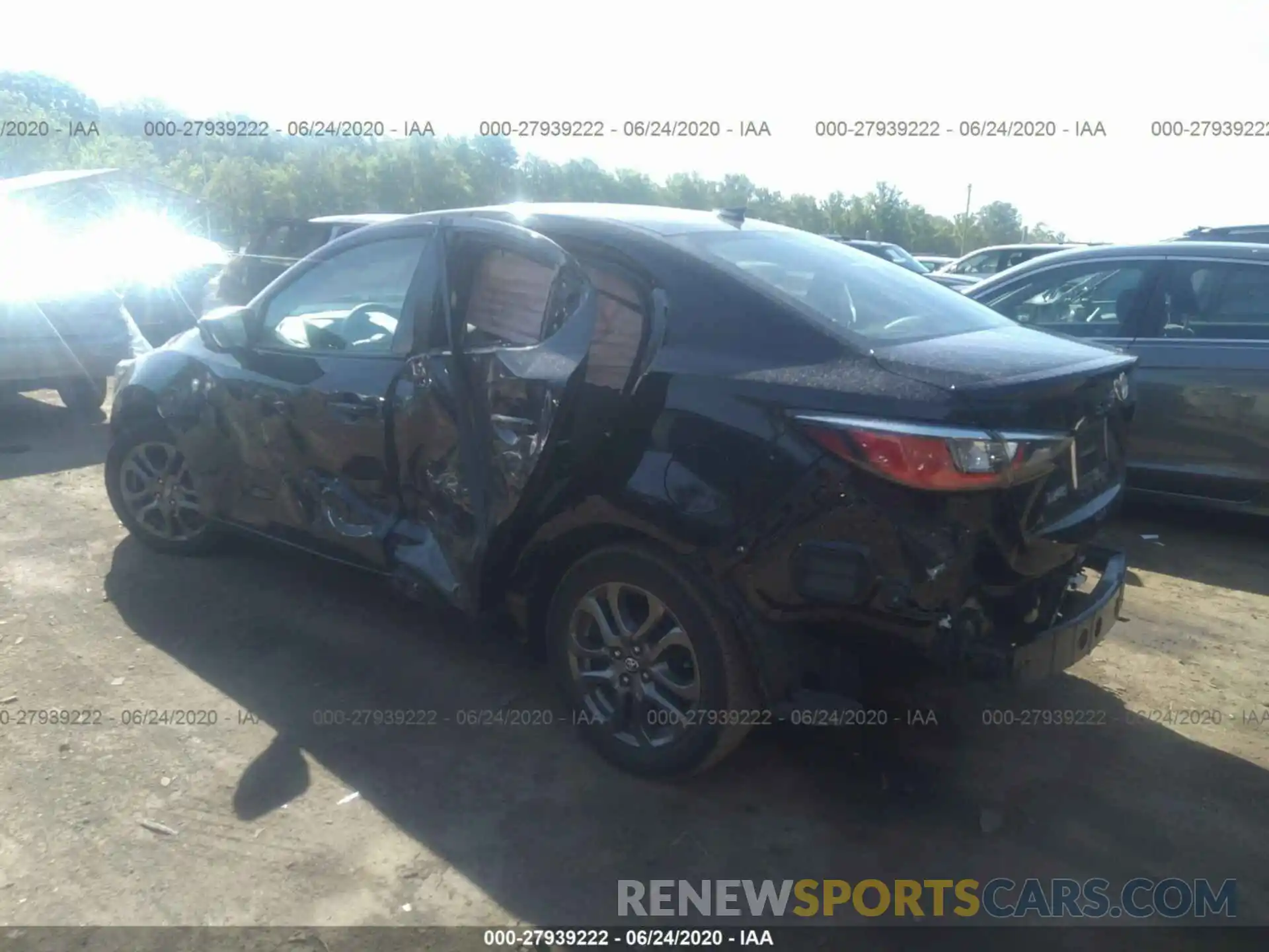 6 Photograph of a damaged car 3MYDLBYV2KY510042 TOYOTA YARIS SEDAN 2019