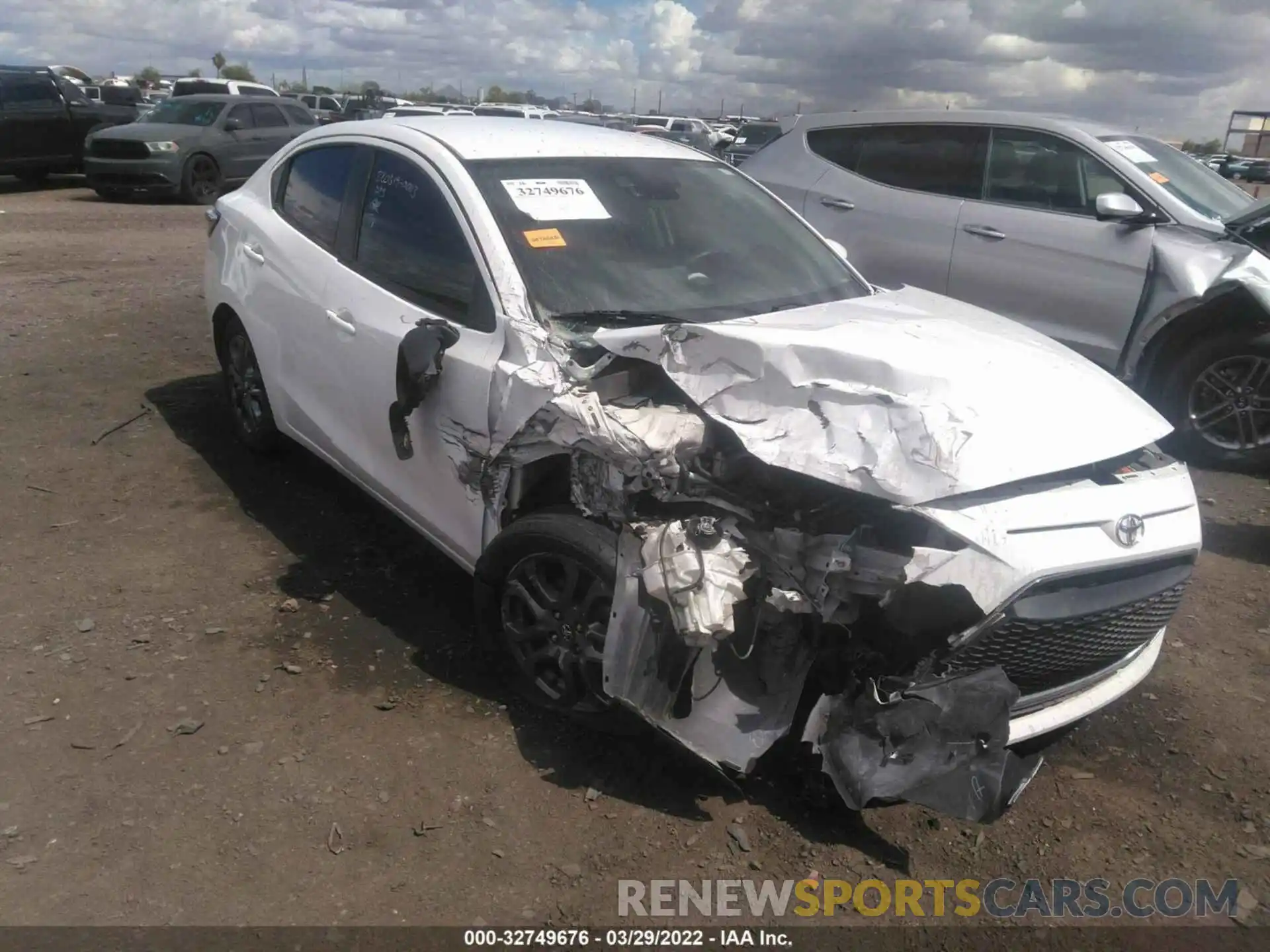 1 Photograph of a damaged car 3MYDLBYV2KY518495 TOYOTA YARIS SEDAN 2019