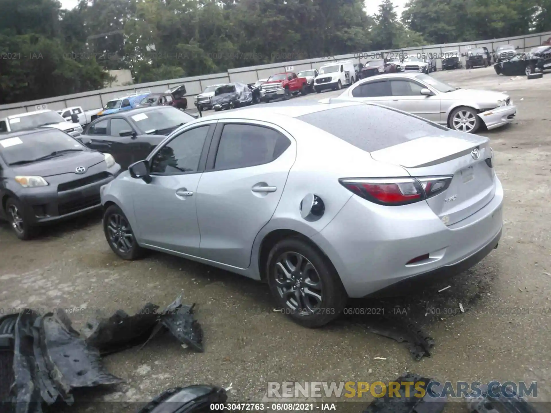 3 Photograph of a damaged car 3MYDLBYV2KY522093 TOYOTA YARIS SEDAN 2019