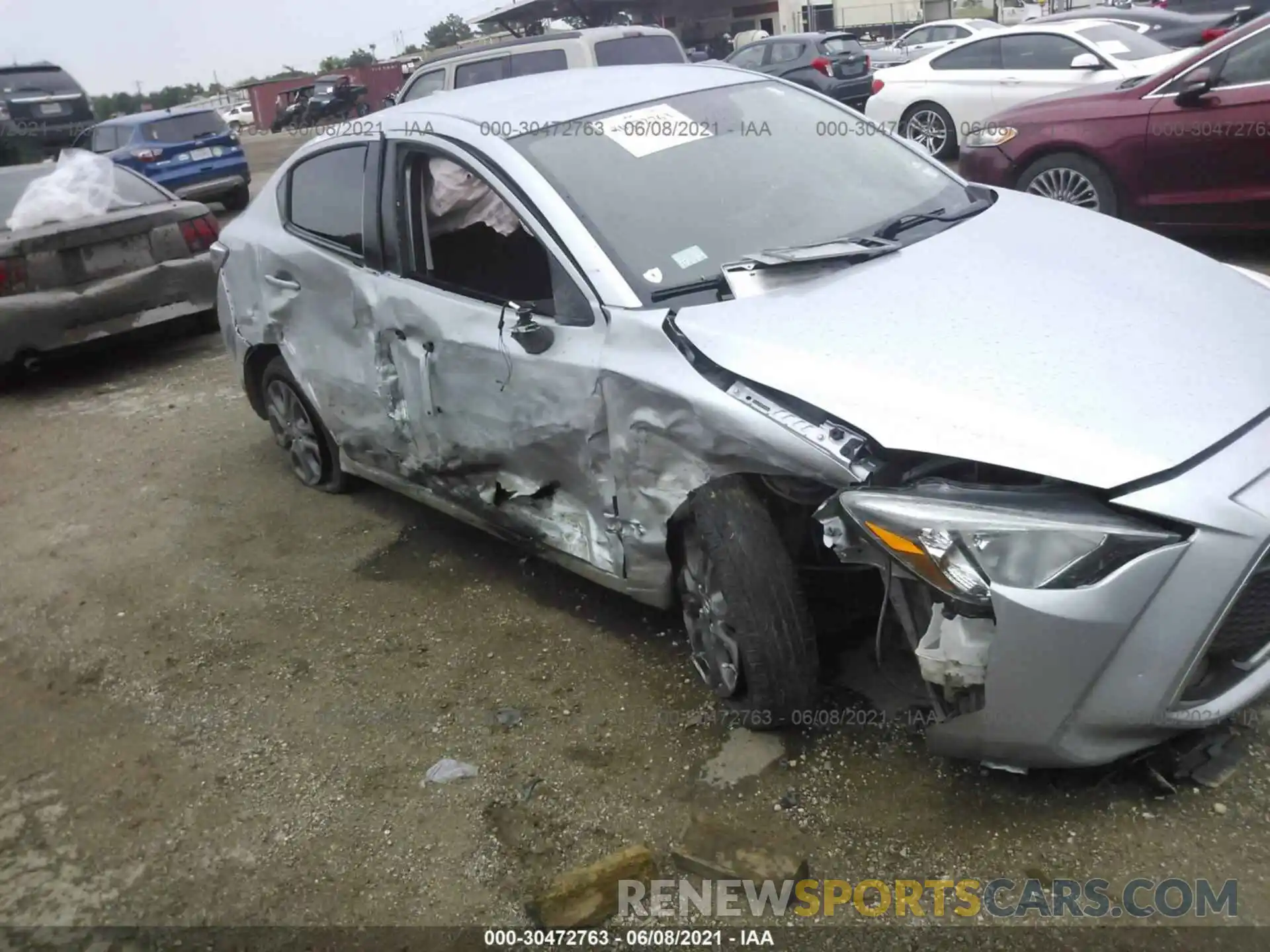 6 Photograph of a damaged car 3MYDLBYV2KY522093 TOYOTA YARIS SEDAN 2019